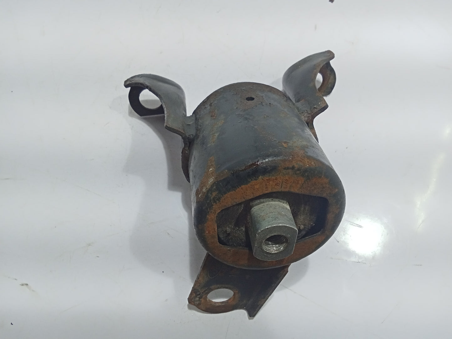Ford Fiesta 1.4 Transmission Support GENUINE ORIGINAL SURPLUS