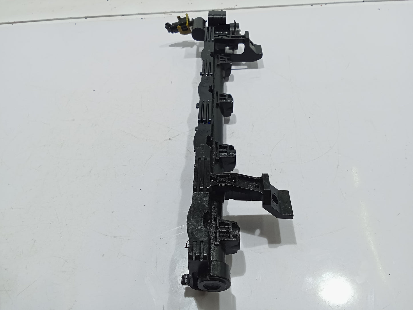 Ford Ecosport 1.5 Trend 2015 - 2019 Fuel Rail GENUINE ORIGINAL SURPLUS