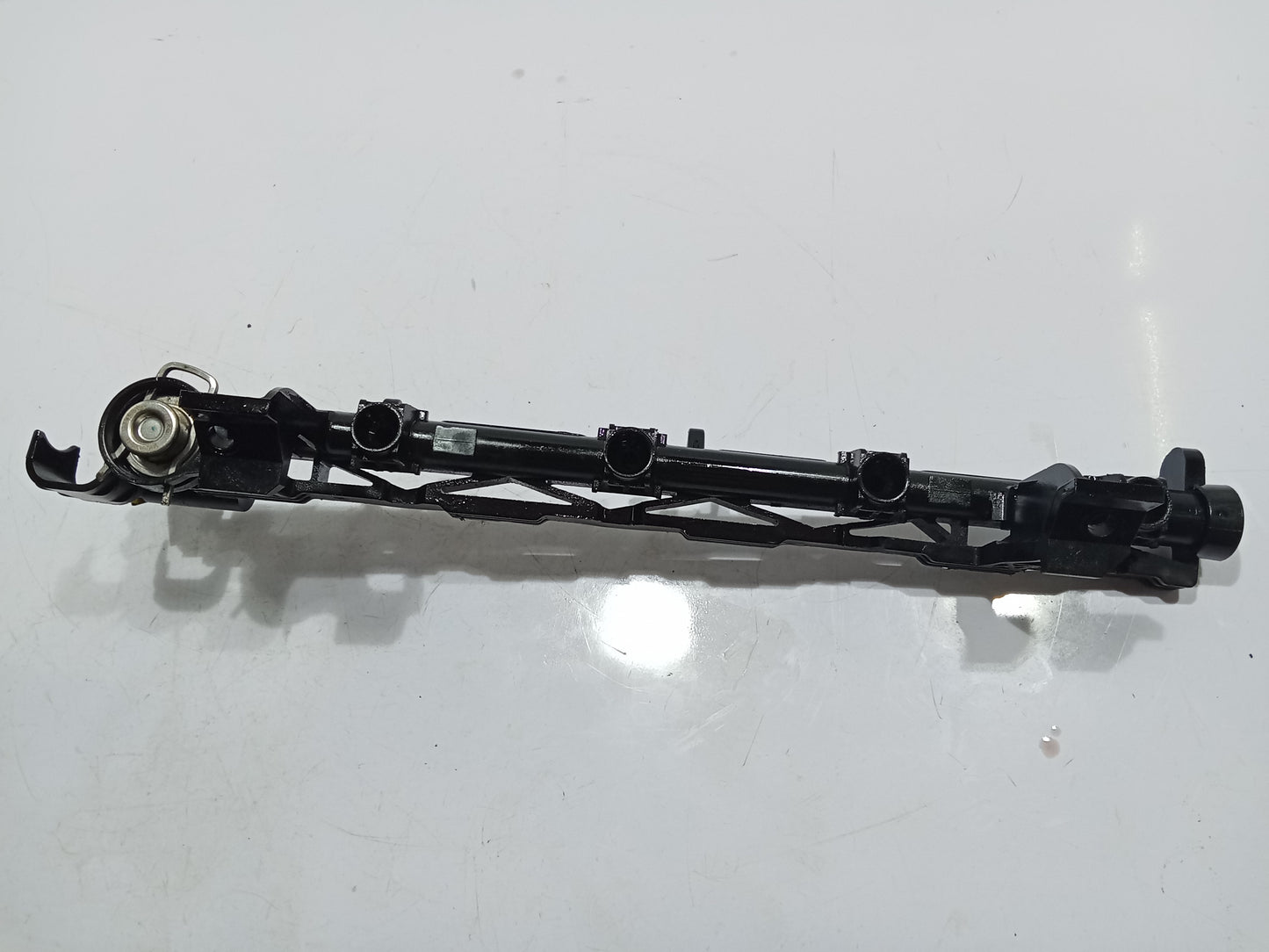 Ford Ecosport 1.5 Trend 2015 - 2019 Fuel Rail GENUINE ORIGINAL SURPLUS