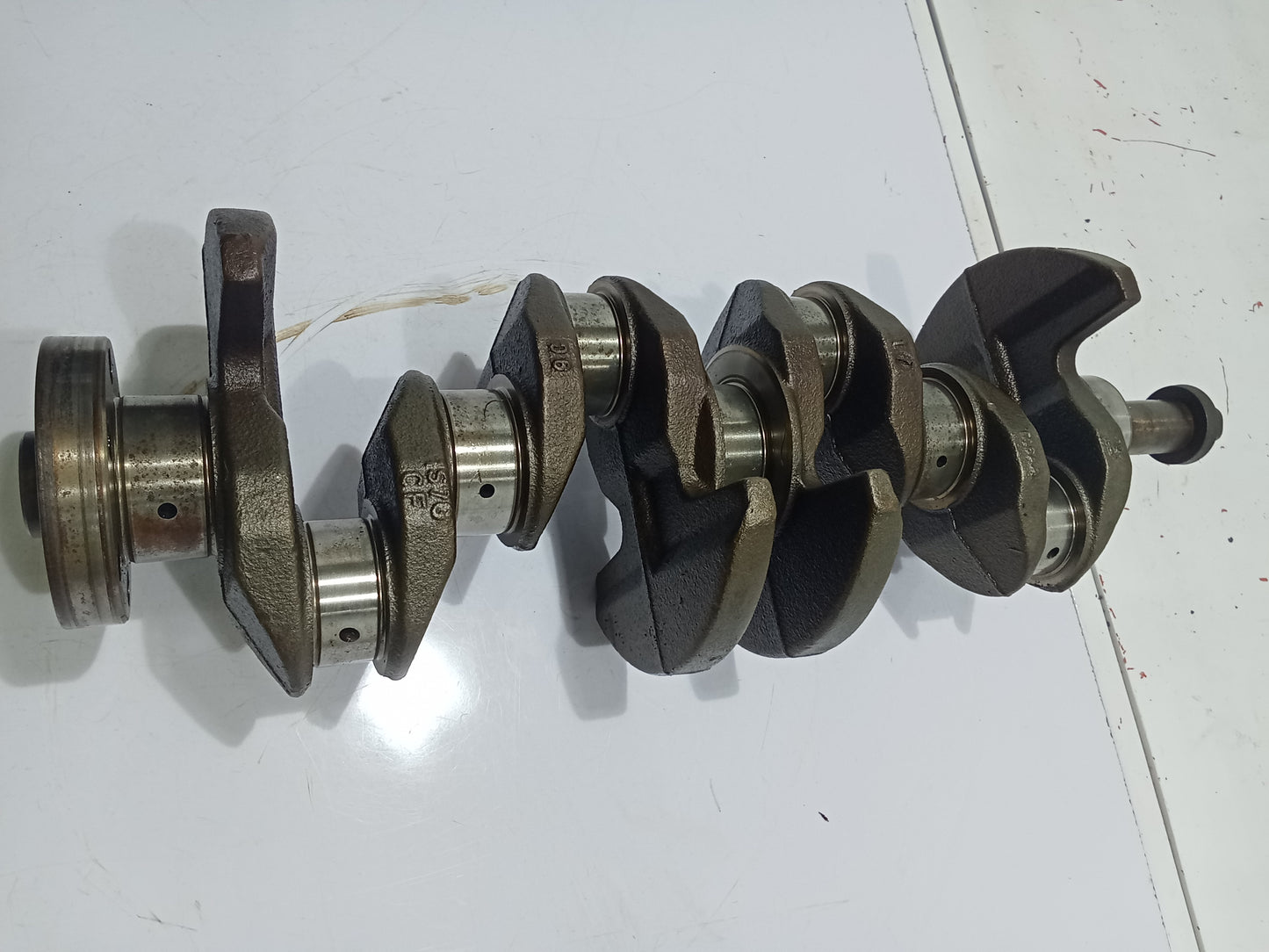 Ford Escape 2.0 Crankshaft (Segunyal) GENUINE ORIGINAL SURPLUS