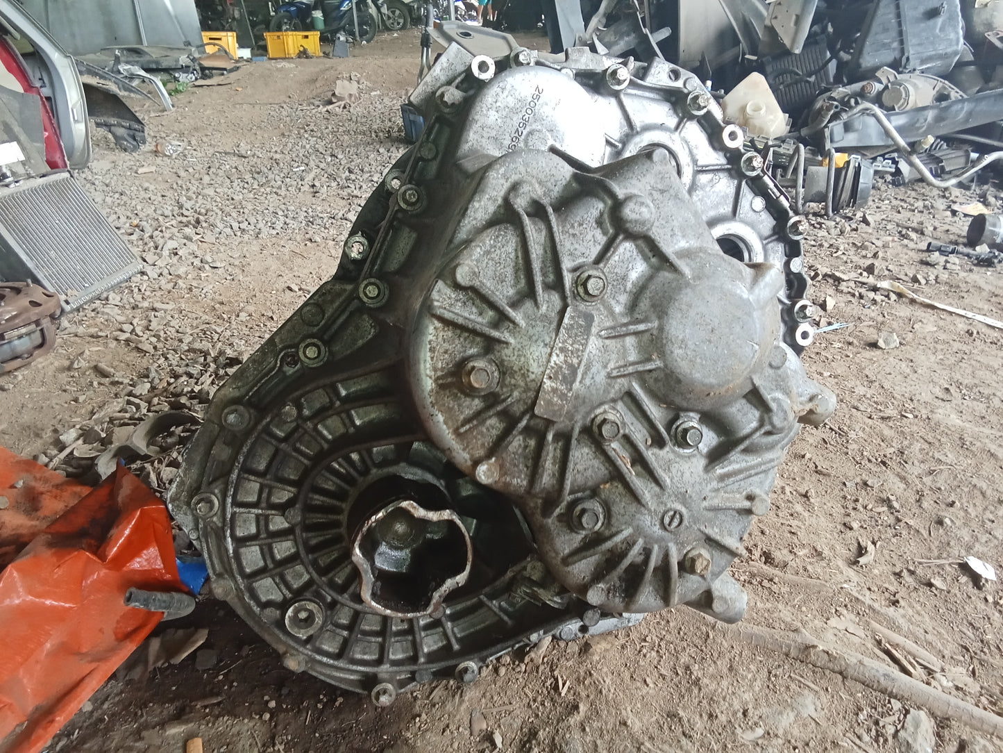 Ford Focus Red Modelo Transmission GENUINE ORIGINAL SURPLUS