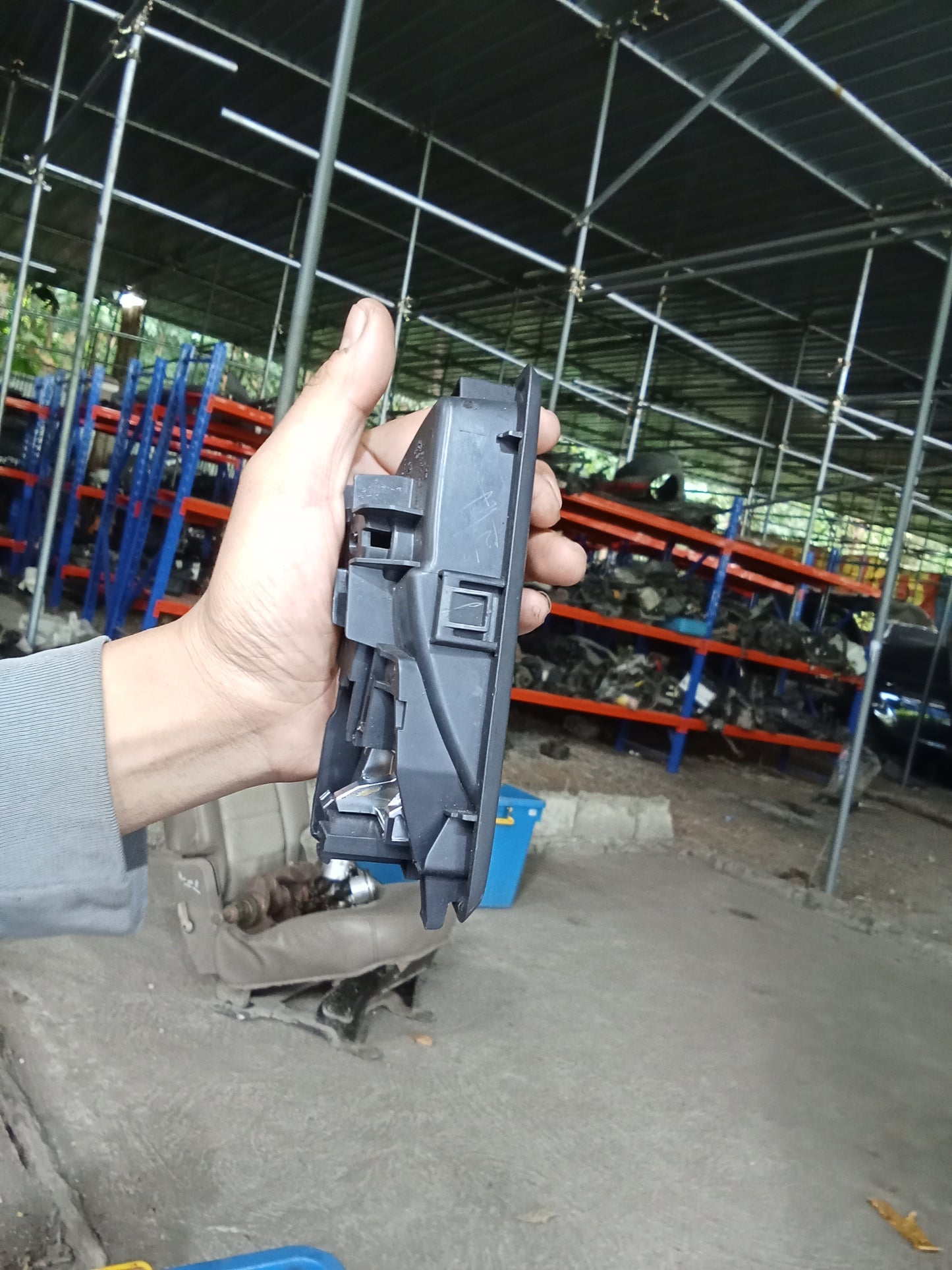 Ford Fiesta 1.0 Ecoboost Inner Door Handle Read Driver Side GENUINE ORIGINAL SURPLUS