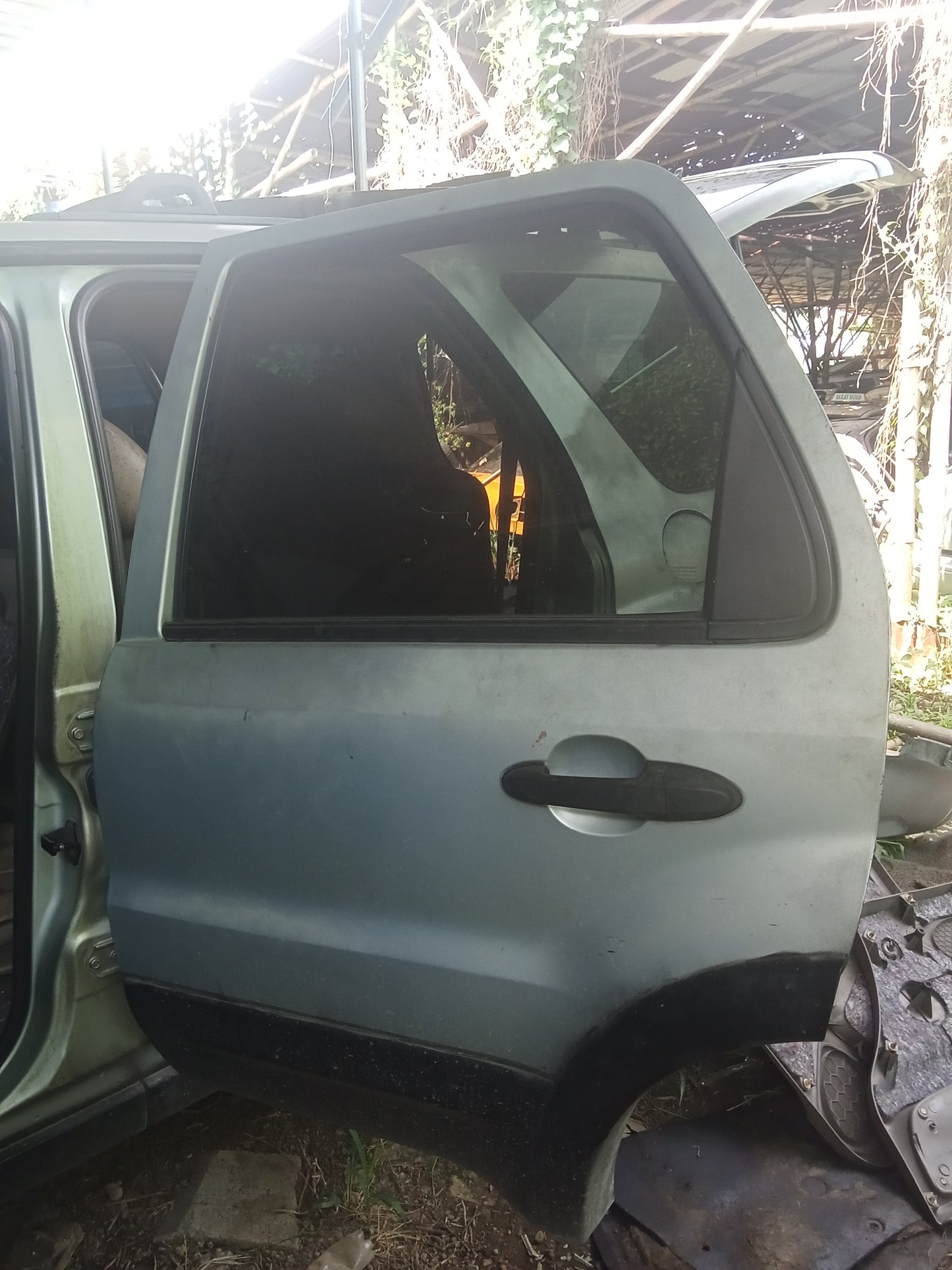 Ford Escape 2.0 Bare Door Shell Rear Driver Side GENUINE ORIGINAL SURPLUS