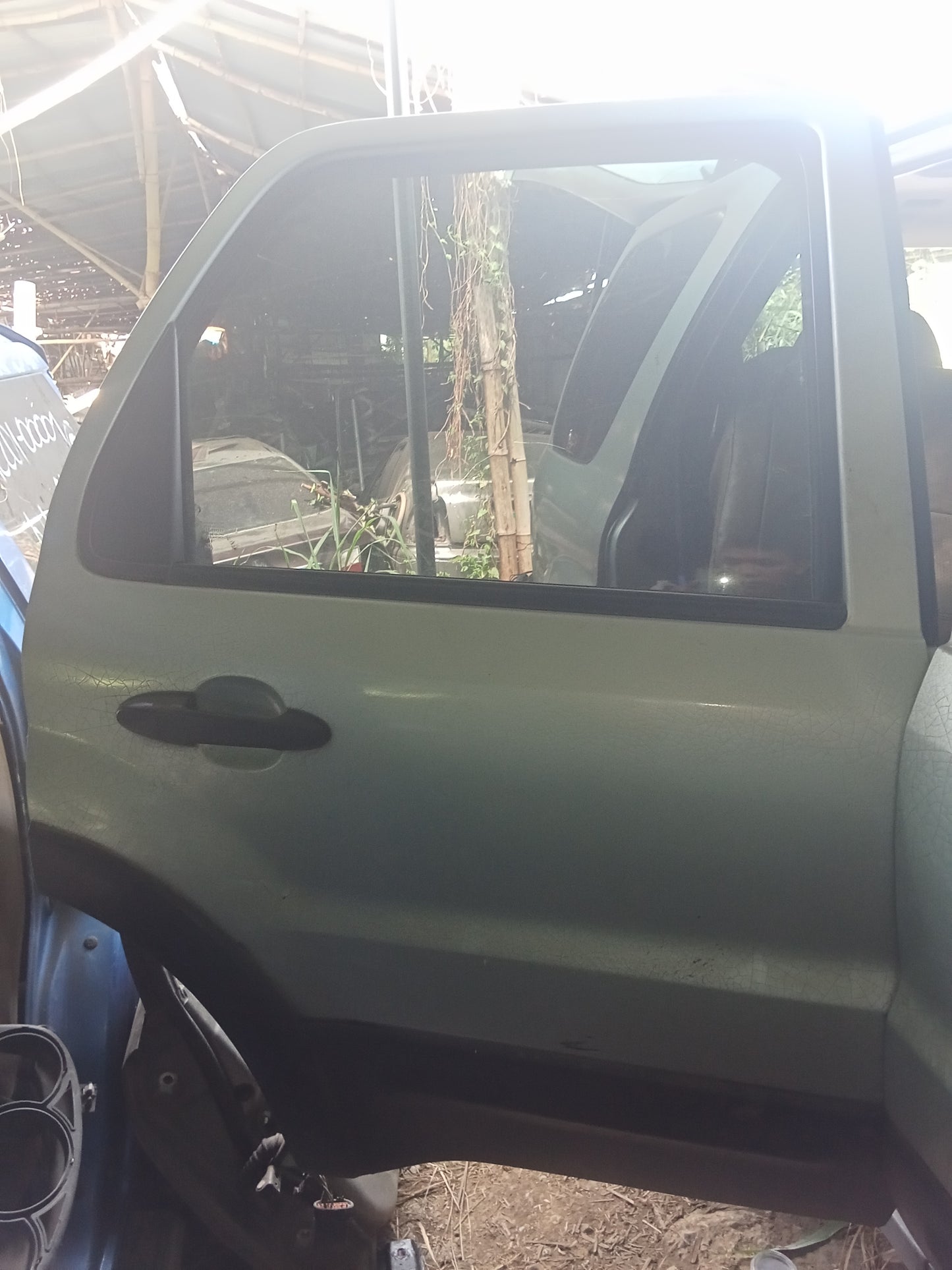 Ford Escape 2.0 Bare Door Shell Rear Passenger Side GENUINE ORIGINAL SURPLUS