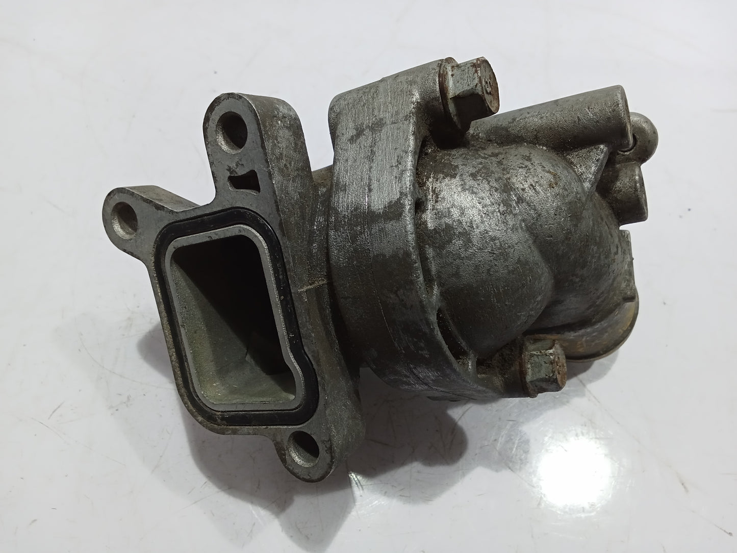 Chevrolet Optra 1.6 2003 Thermostat Housing GENUINE ORIGINAL SURPLUS