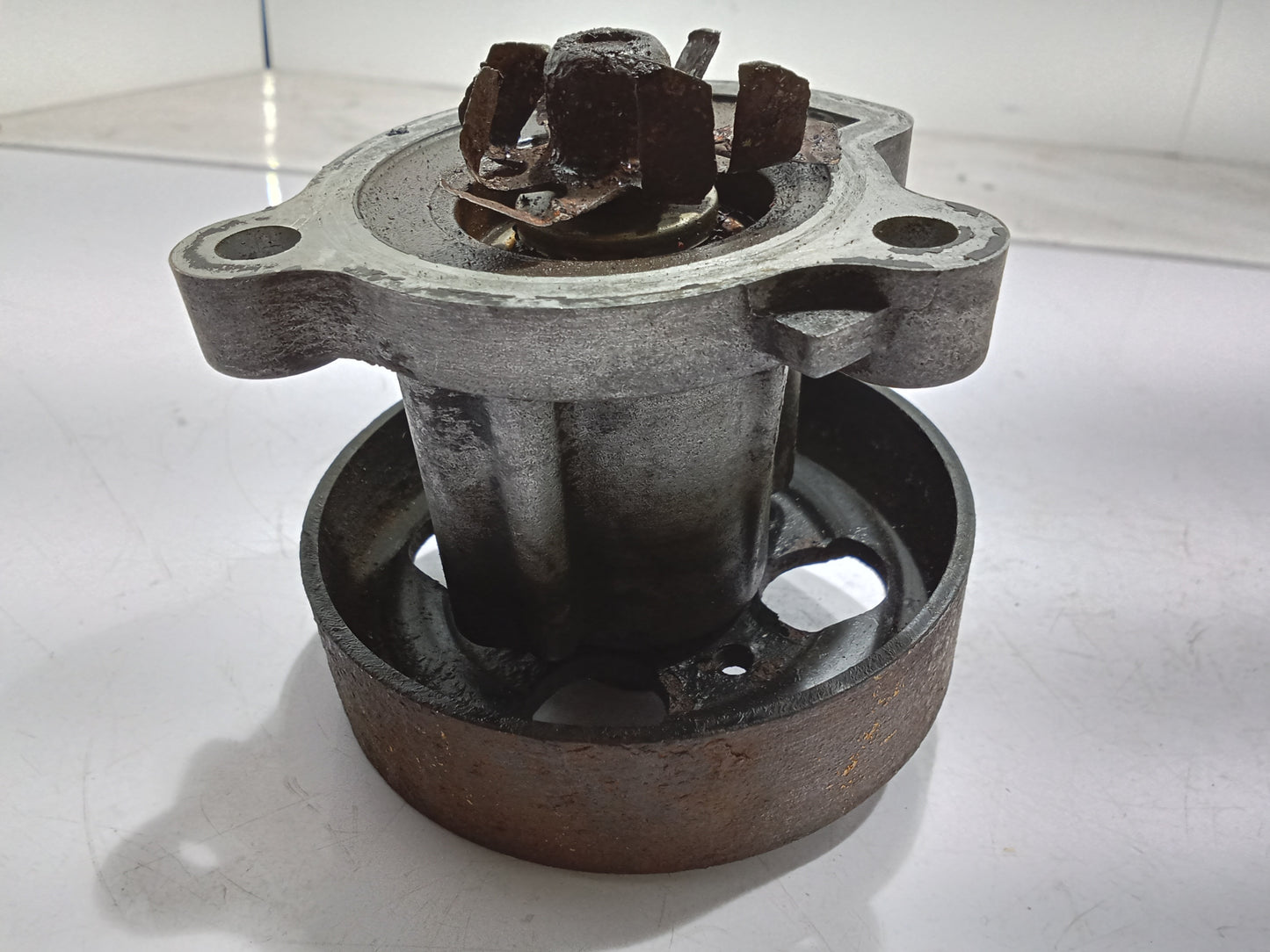 Nissan X-Trail Water Pump GENUINE ORIGINAL SURPLUS