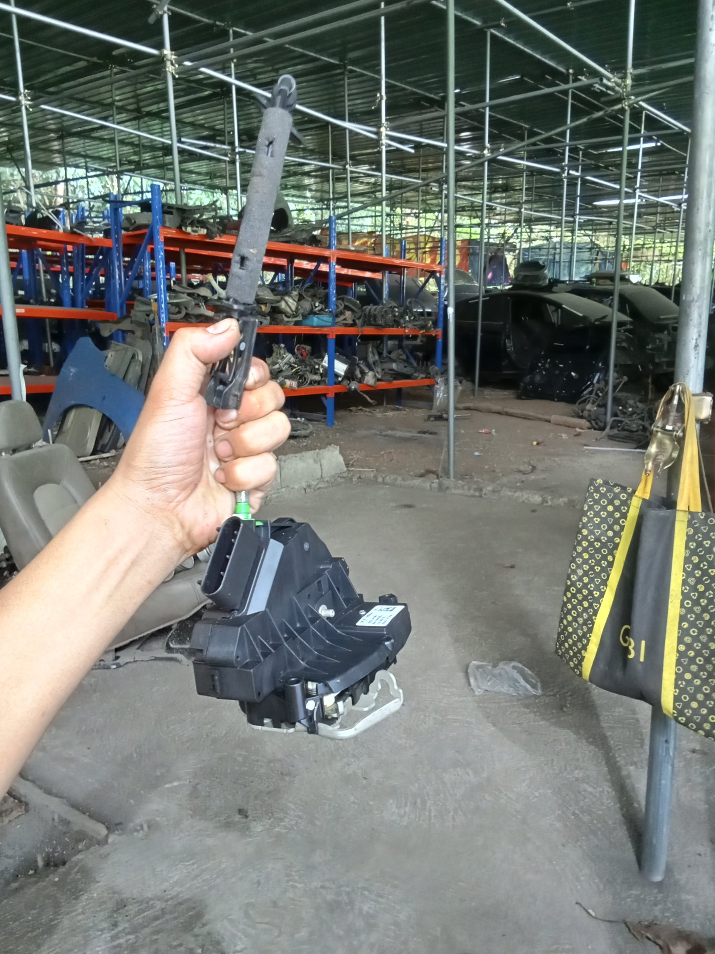 Ford Ecosport 1.5 2016 - 2019 Front Driver Side Actuator Door Lock GENUINE ORIGINAL SURPLUS