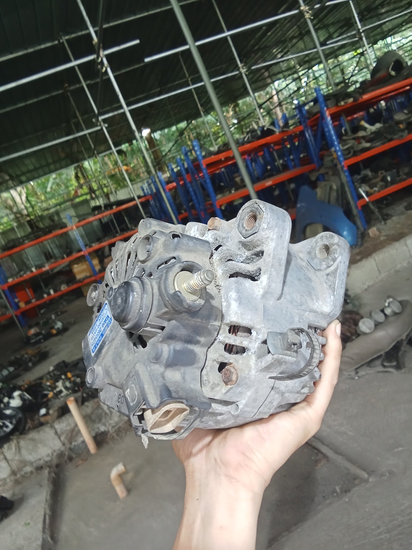 Nissan Almera Alternator GENUINE ORIGINAL SURPLUS