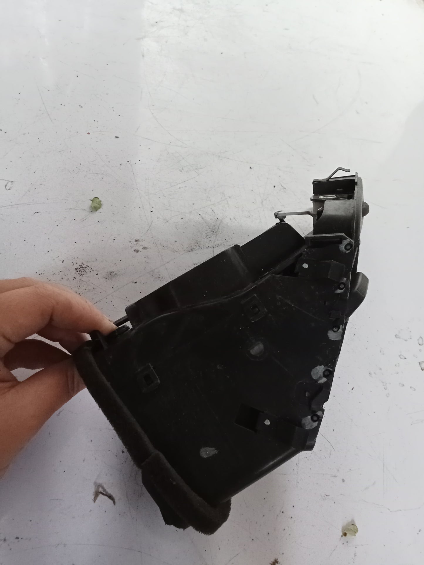 Aircon Vent R/S | Ford Fucos