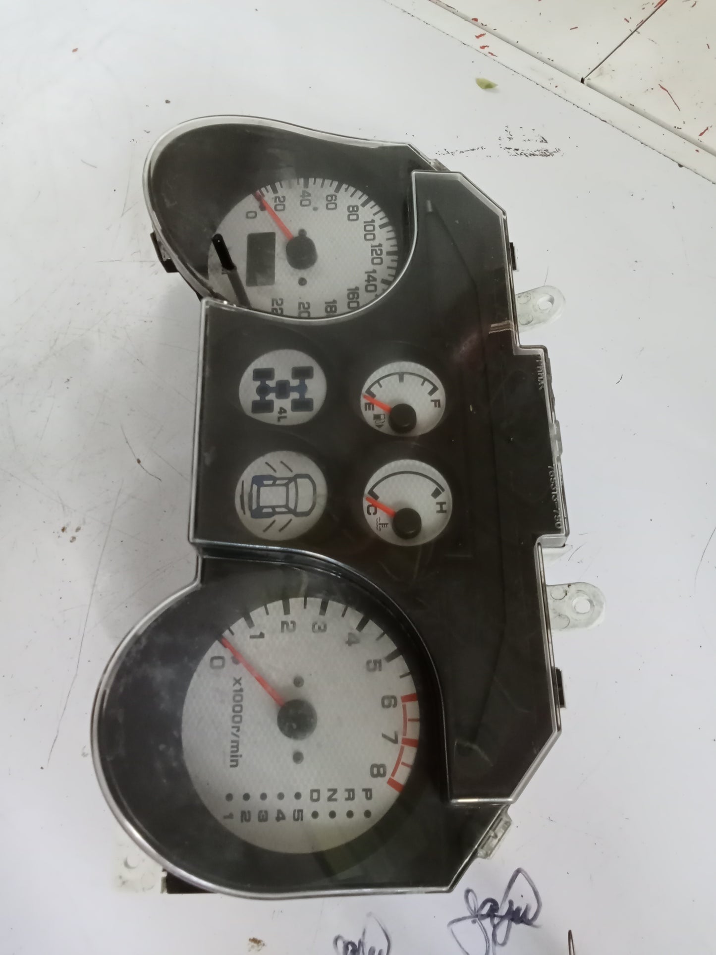 Panel Guage | Mitsubishi Pajero