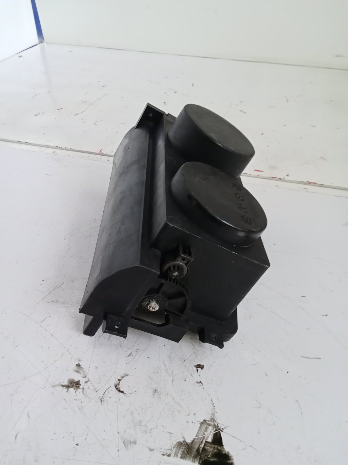 Cup Holder | Ford Escape 2.0