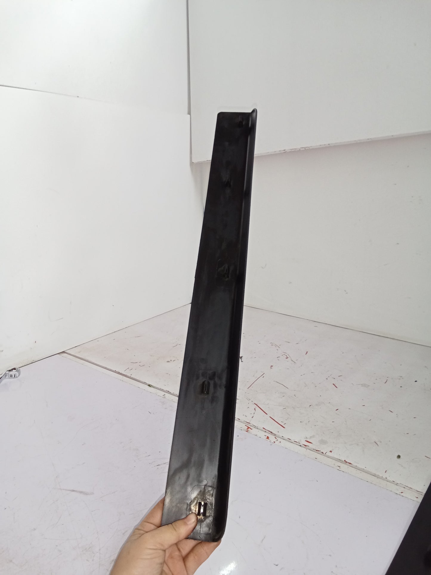 Pair Step Floor Scuff Plate | Ford Explorer