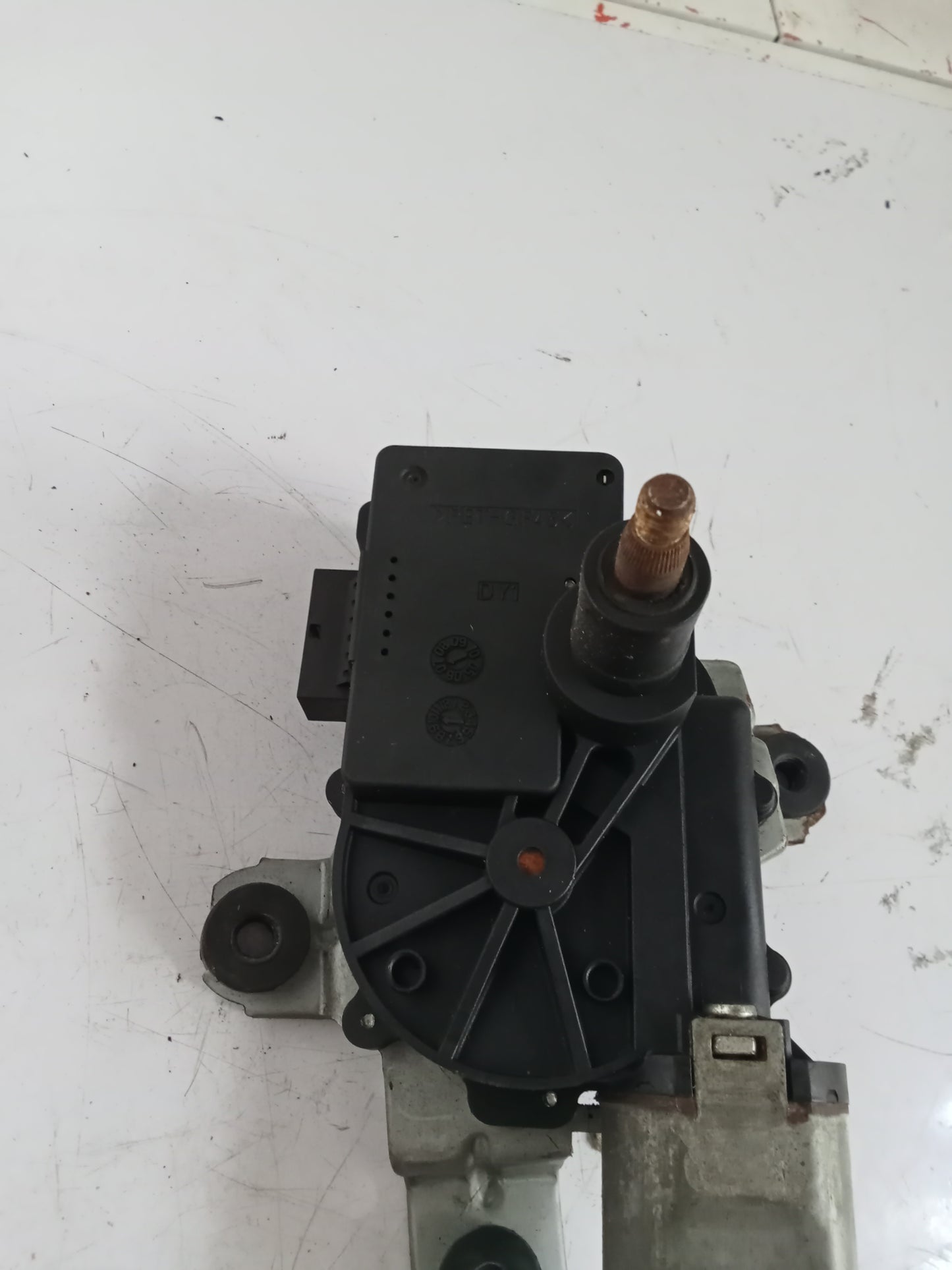 Rear Wiper Motor | Chevrolet Captiva CRDI