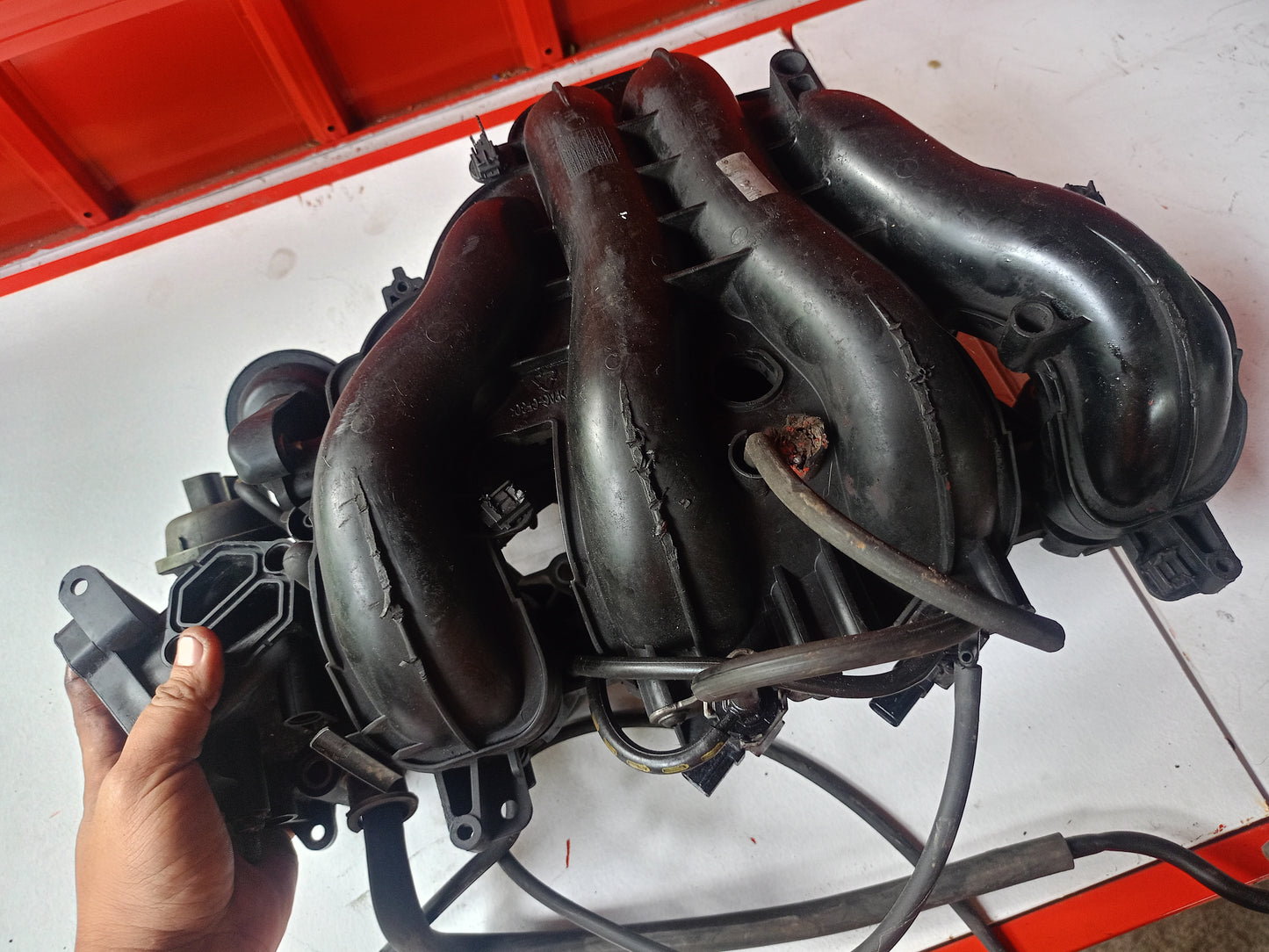 Intake Manifold | Ford Escape 2.3