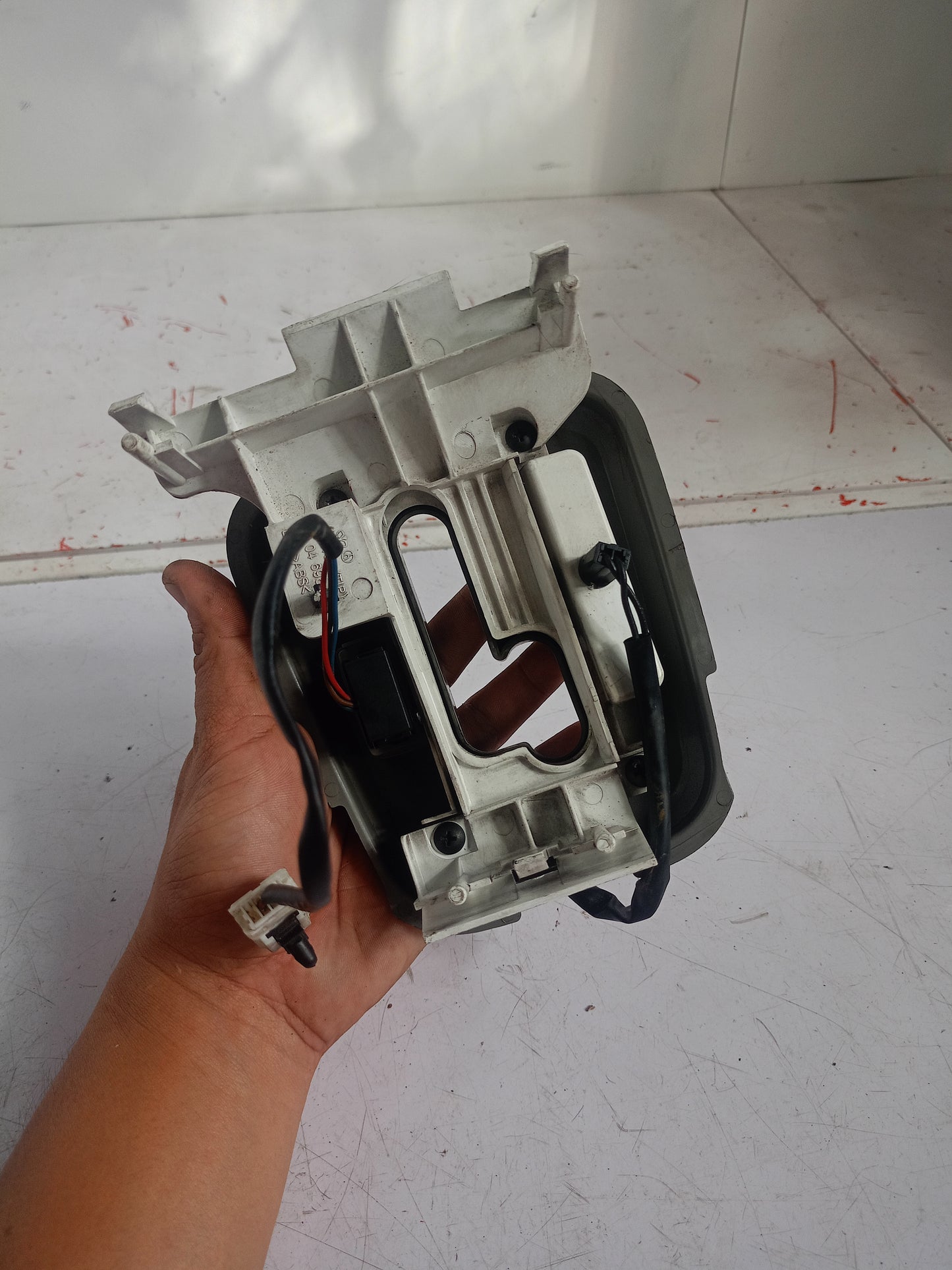 Shifter Panel Cover | Chevrolet Captiva