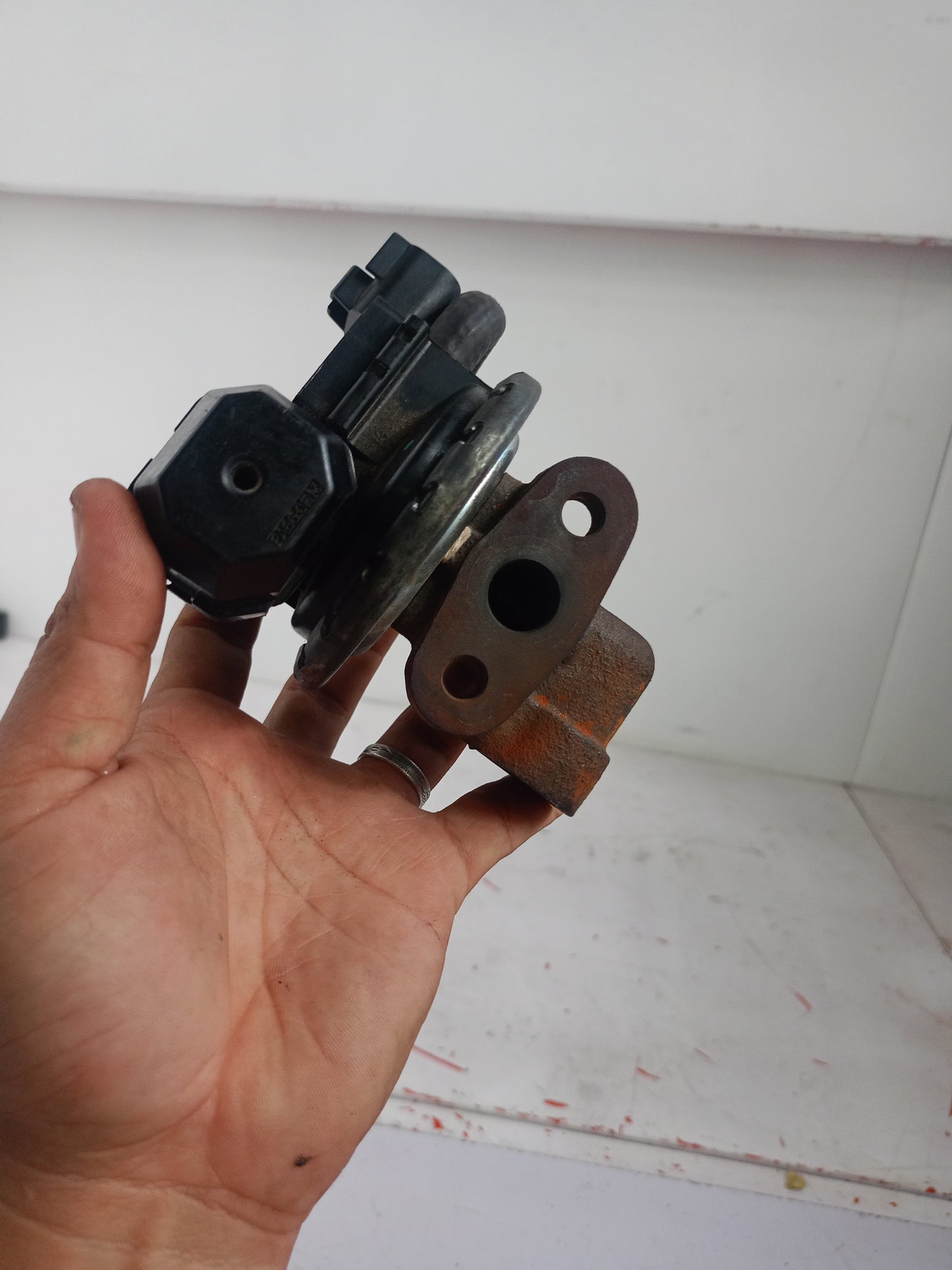 EGR Valve | Ford Explorer
