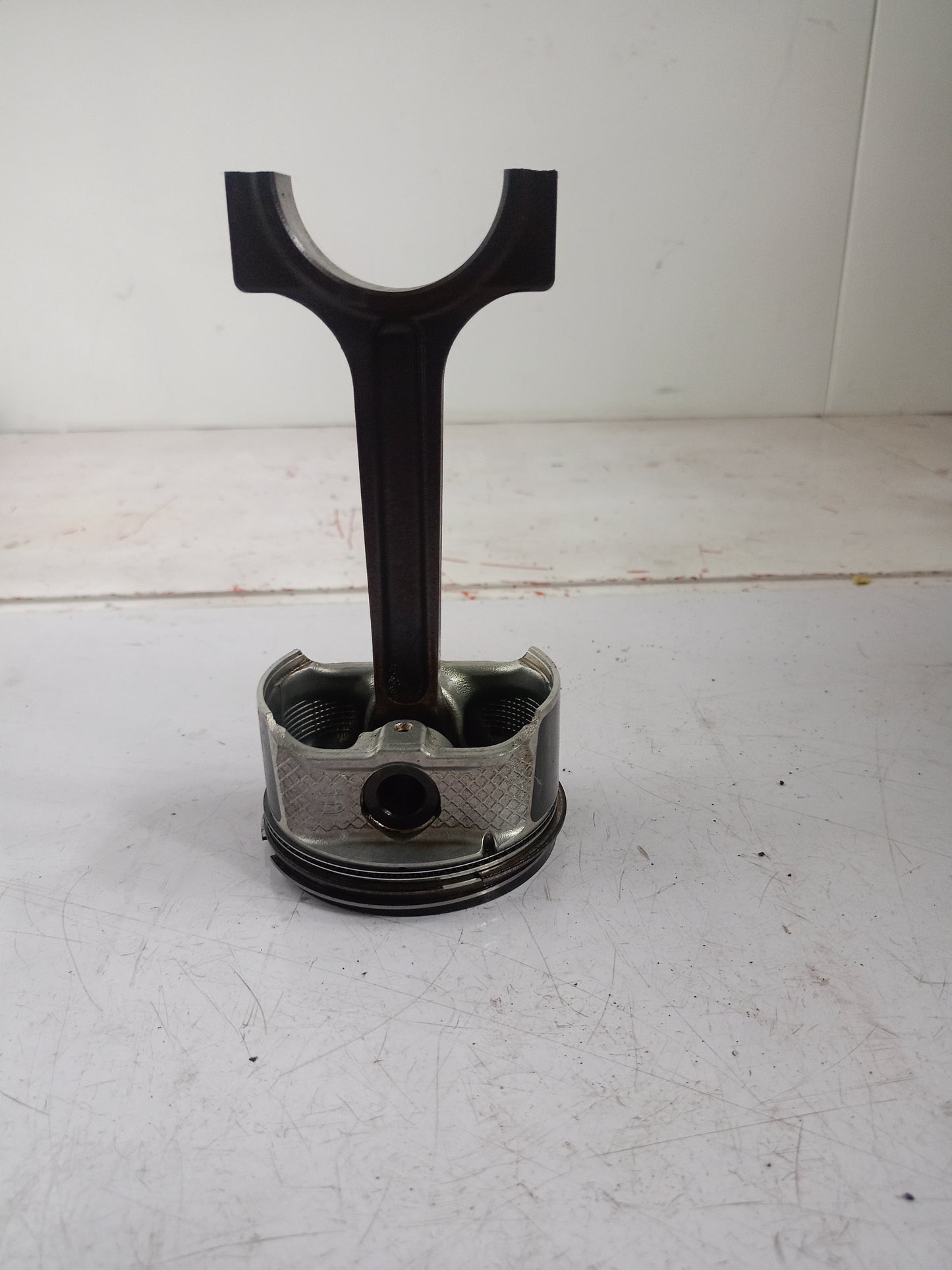 Piston | Ford Escape 2.3