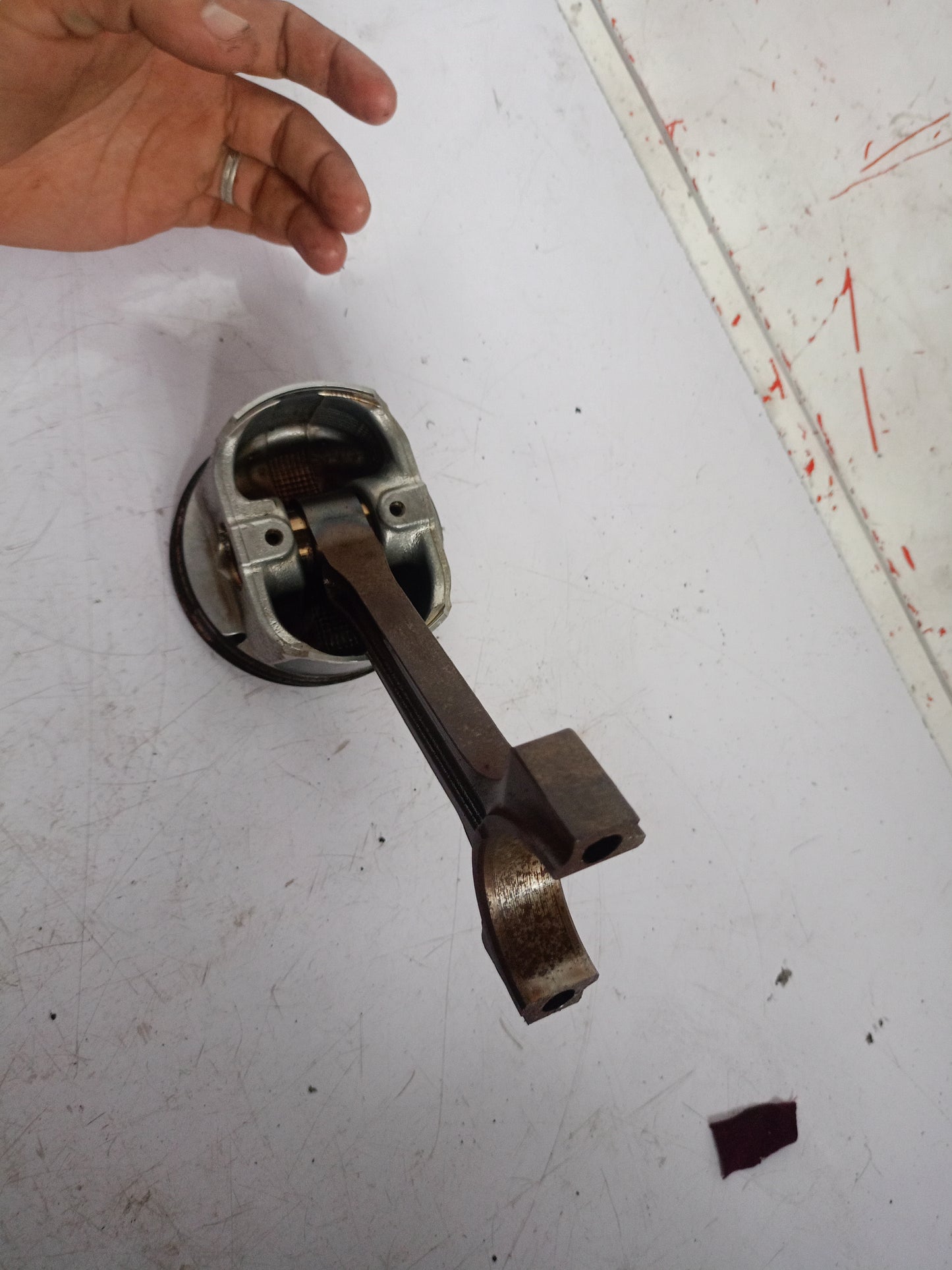 Piston | Ford Escape 2.3