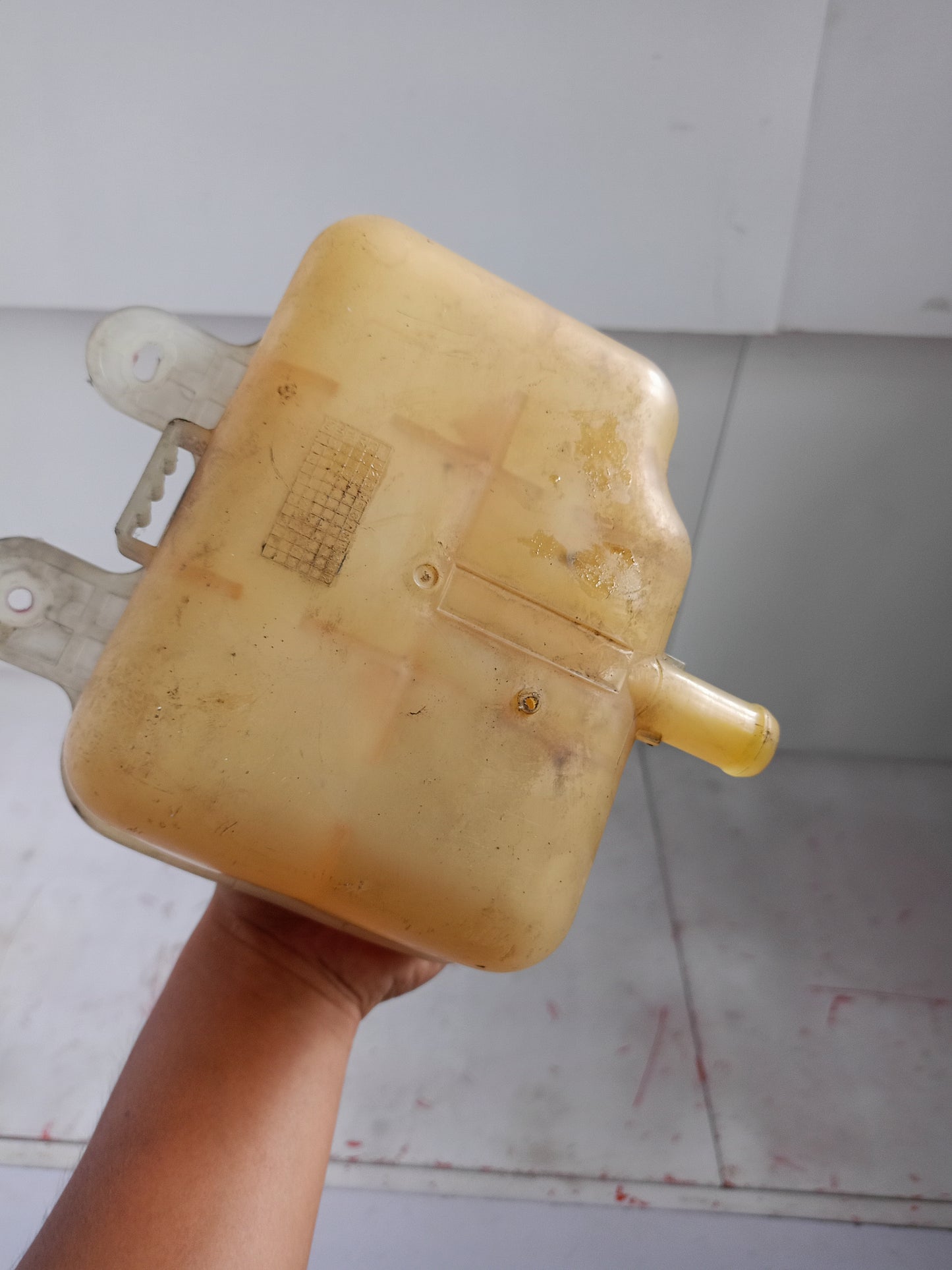Coolant Tank | Chevrolet Sail