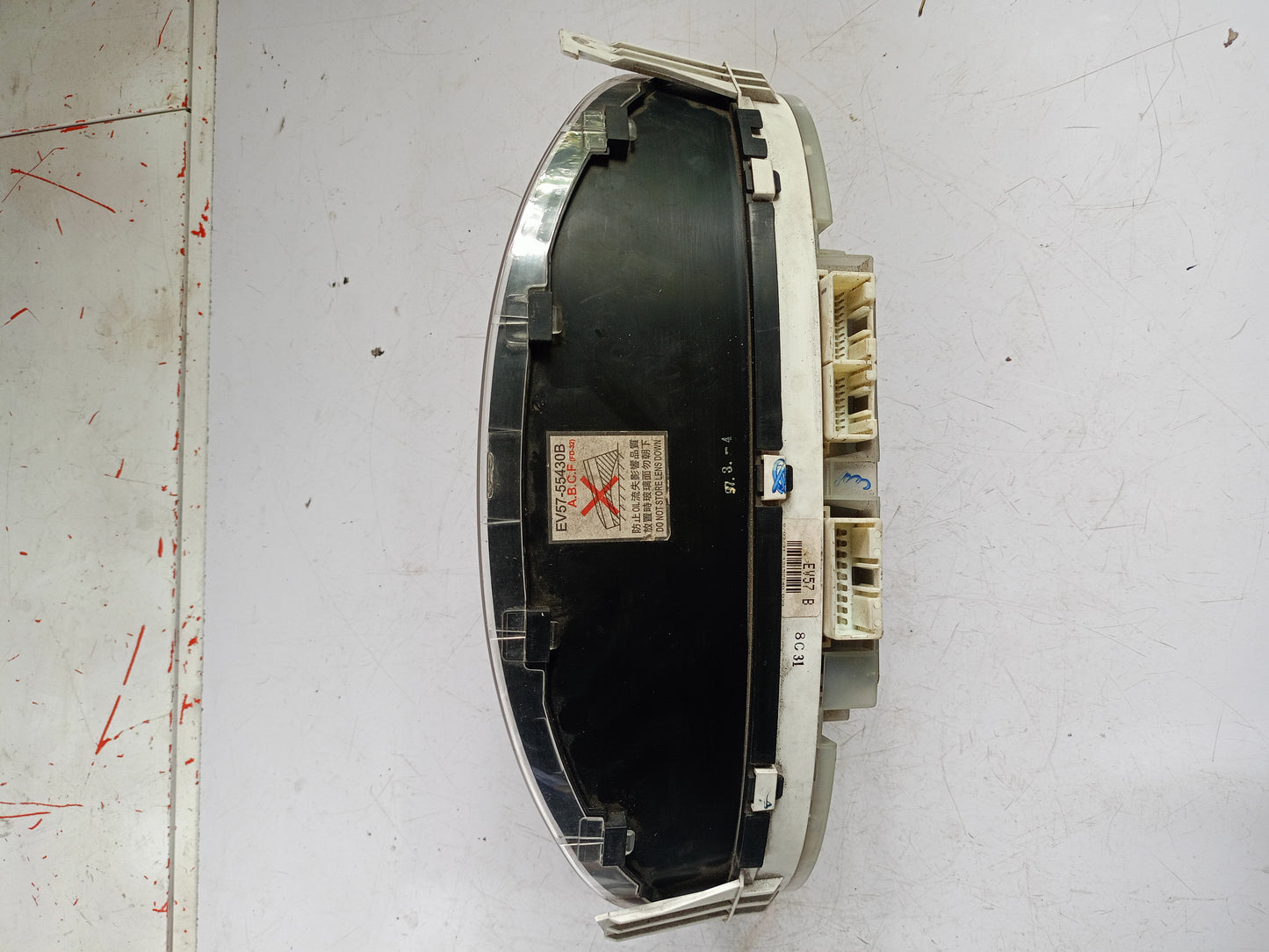 Pannel Gauge | Ford Escape 2.3