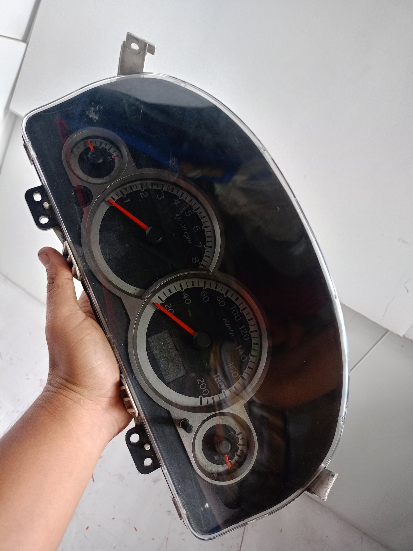 Pannel Gauge | Ford Escape 2.3