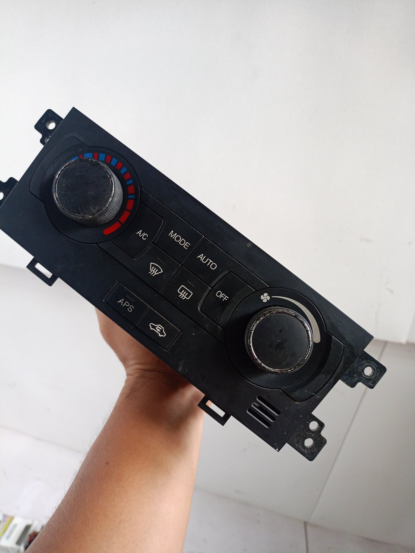 Climate Control | Chevrolet Captiva Diesel