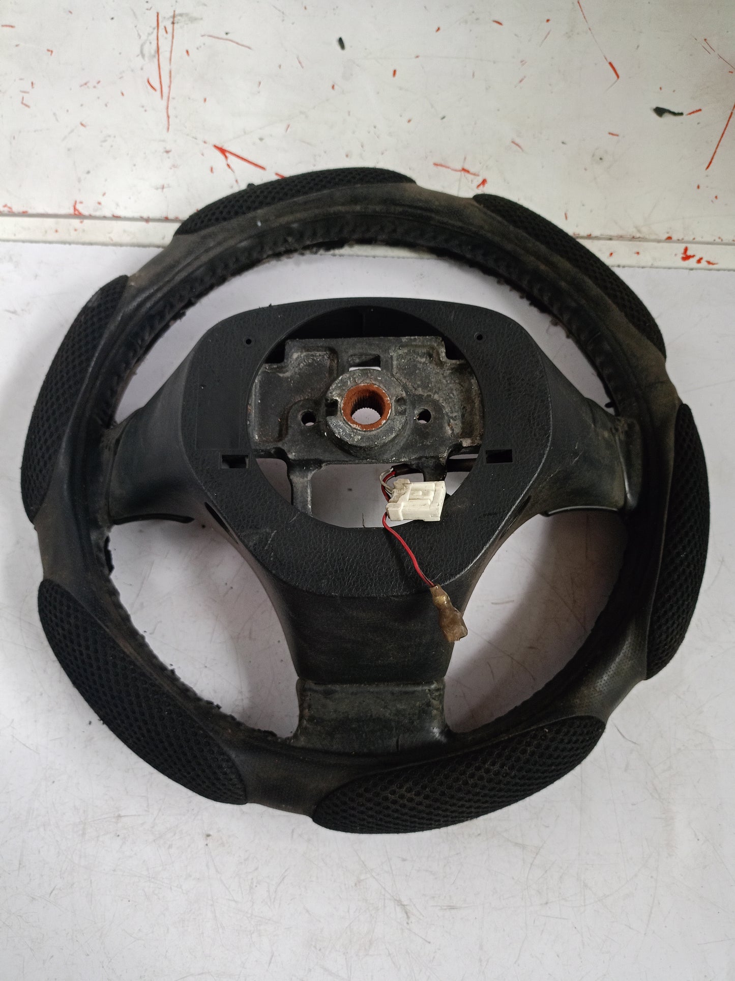 Steering Wheel | Mazda Tribute 2.3