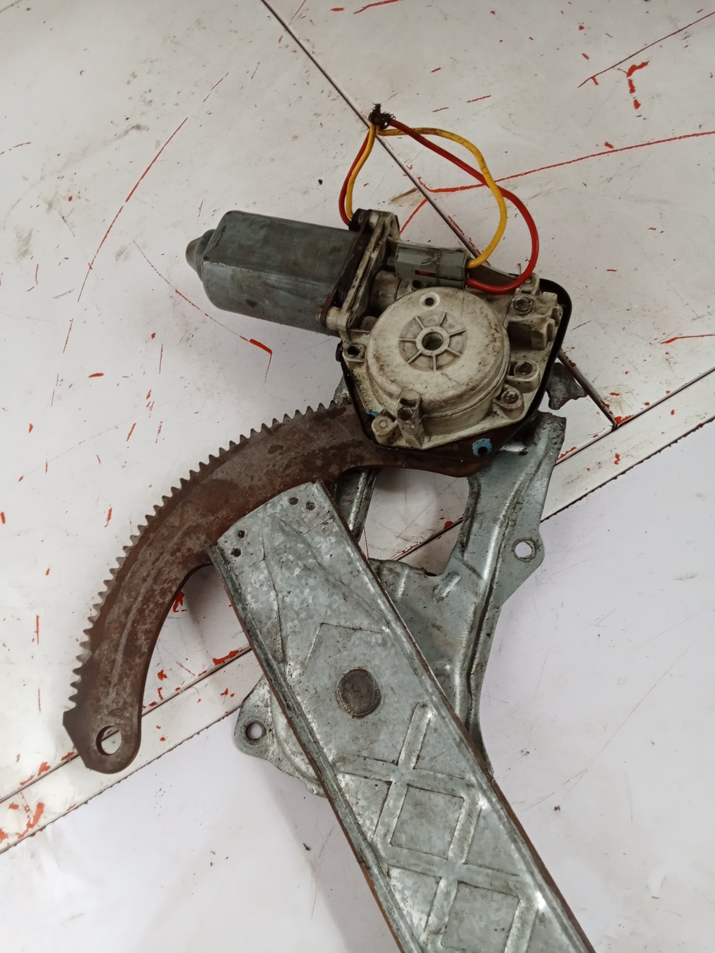 Power Window D/S | Ford Expedition Gen 1
