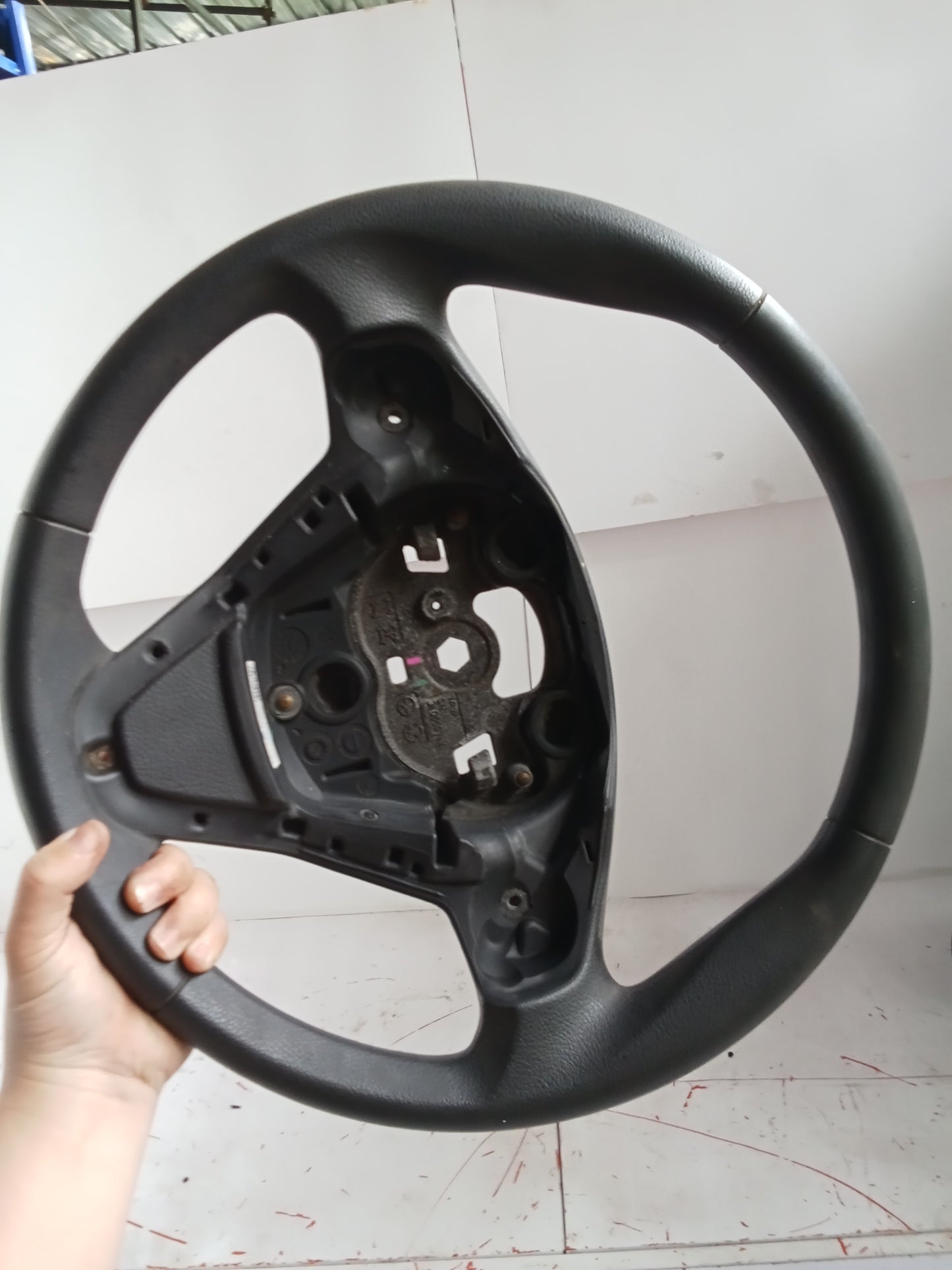 Steering Wheel | Mazda Tribute