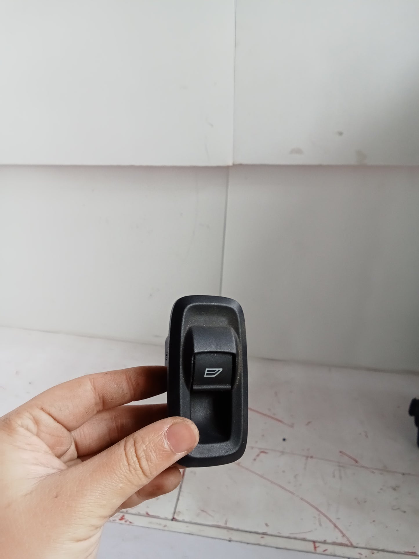 R/P/S Window Switch | Ford EcoSport