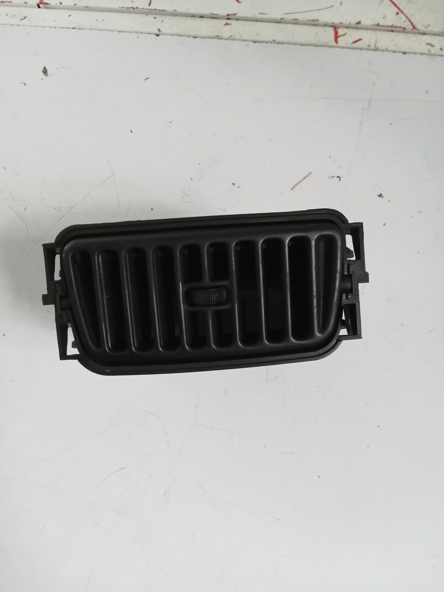 R/D/S AC Vent | Mazda Tribute