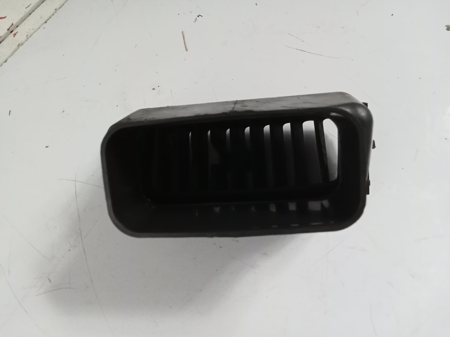 R/D/S AC Vent | Mazda Tribute