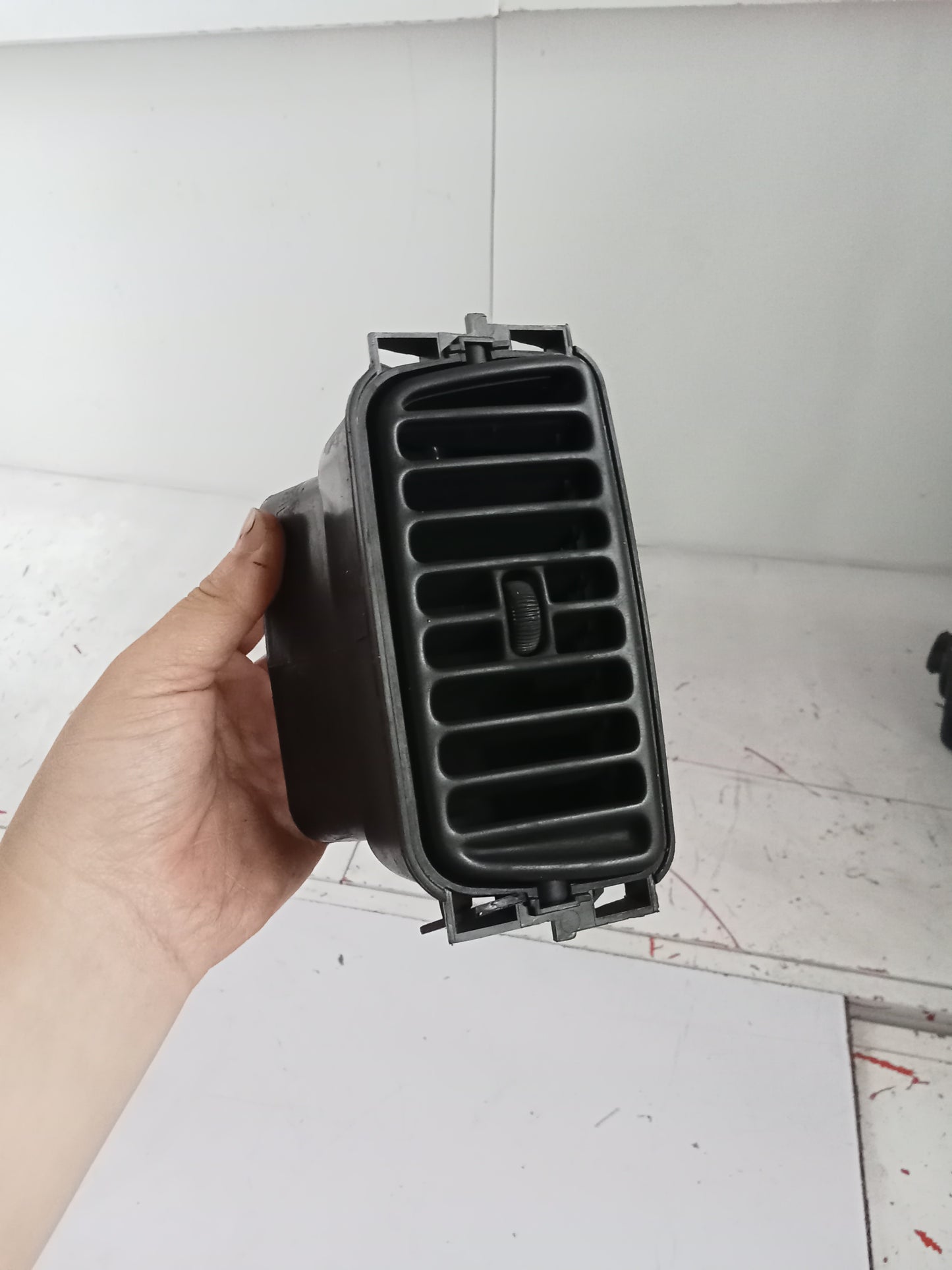 R/D/S AC Vent | Mazda Tribute