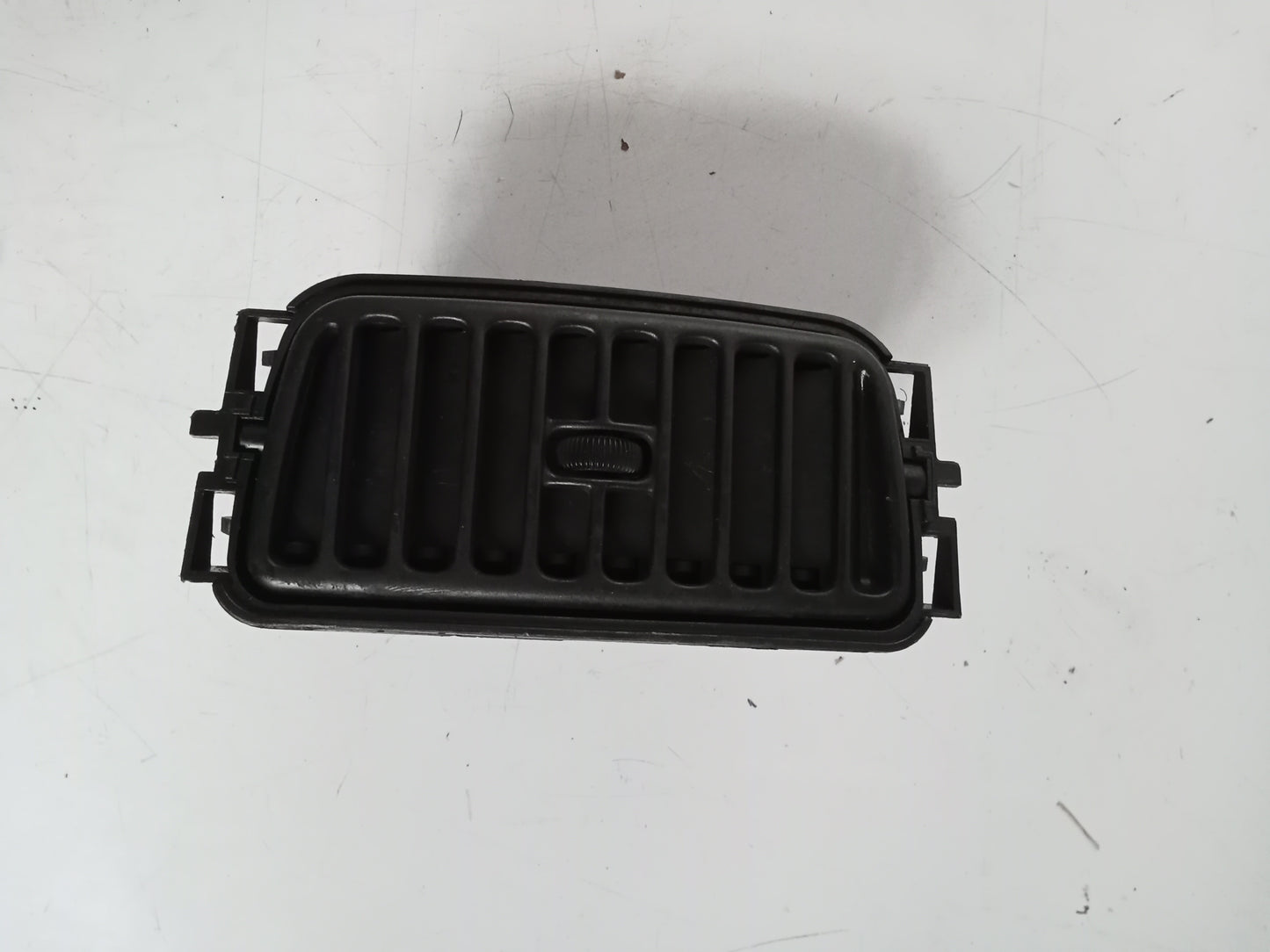 R/P/S AC Vent | Mazda Tribute