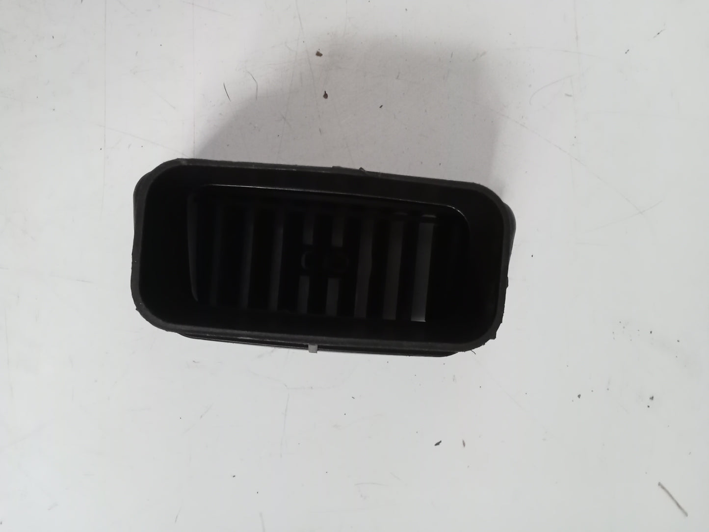 R/P/S AC Vent | Mazda Tribute