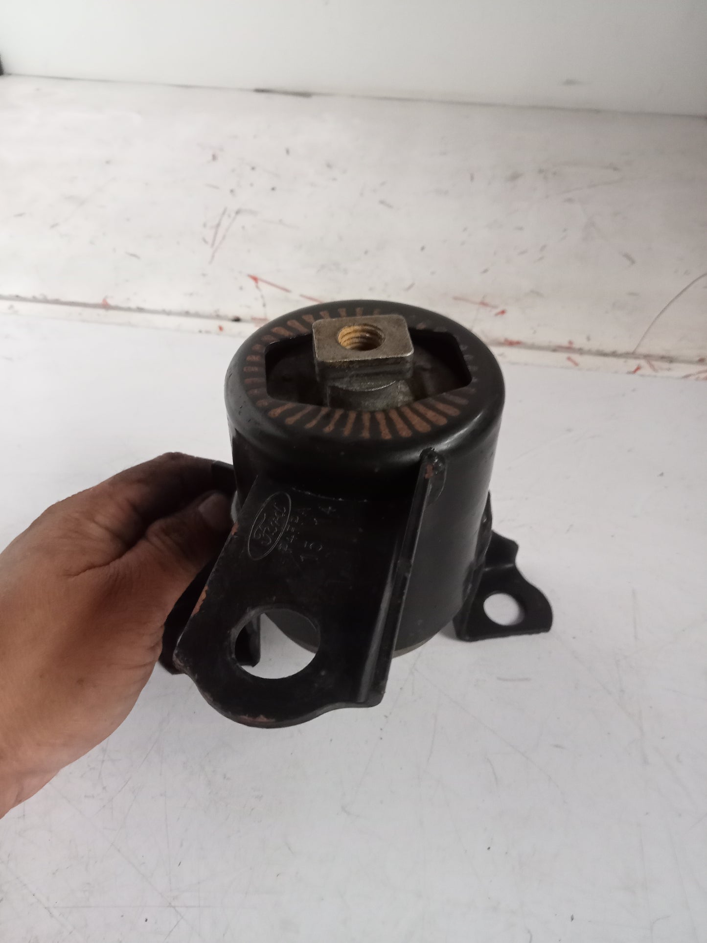 ENGINE SUPPORT - PASSENGER SIDE | FORD FIESTA 1.5