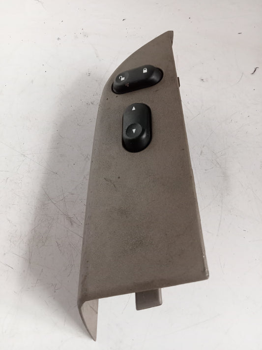 PASSENGER SIDE WINDOW SWITCH |  EXPLORER SPORTRACK