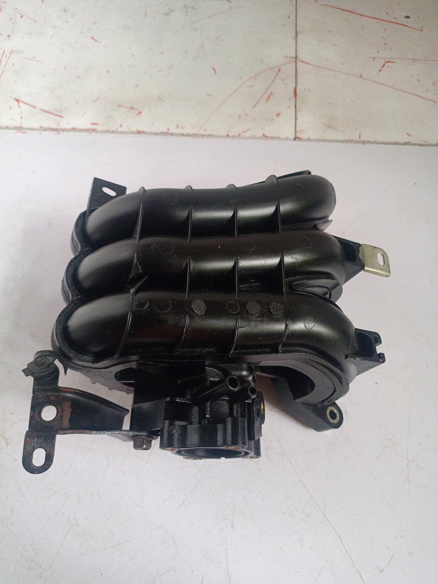 Intake Manifold | Mitsubishi Mirage