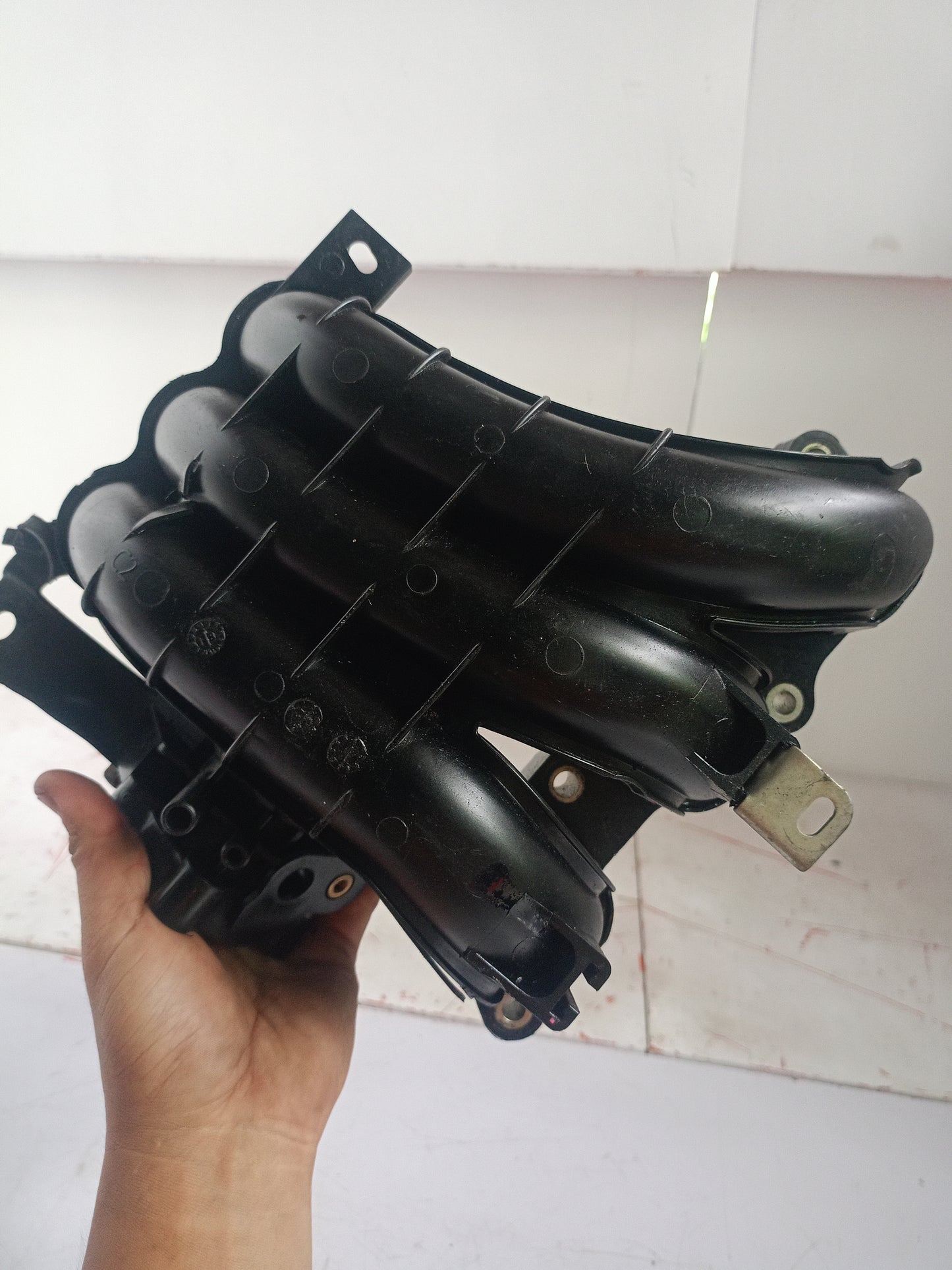 Intake Manifold | Mitsubishi Mirage