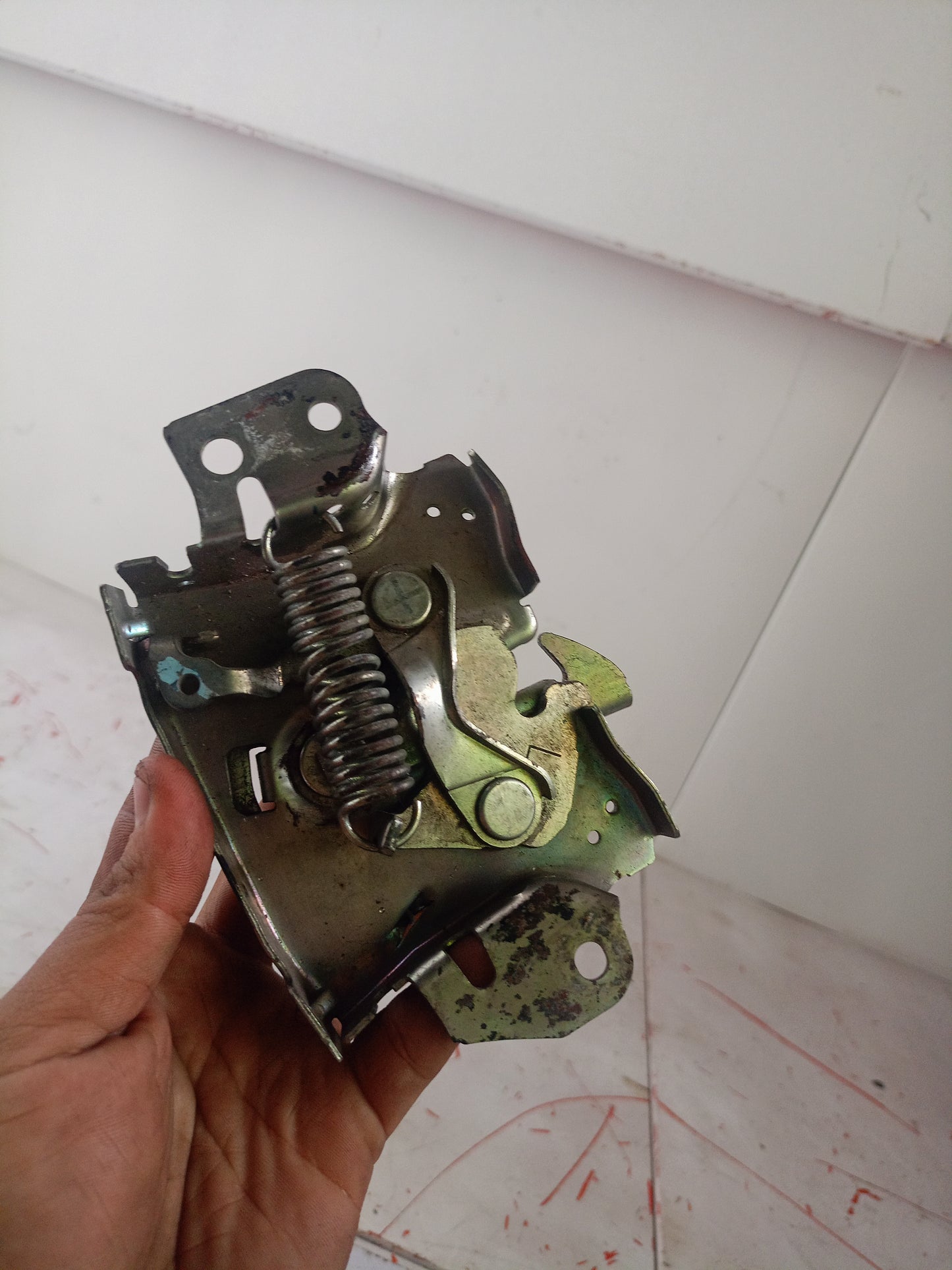 Hood Lock | Mitsubishi Mirage