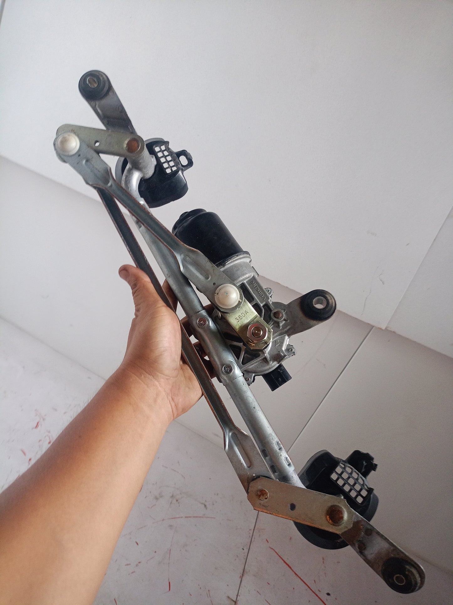 Wiper Linkage With Motor | Mitsubishi Mirage