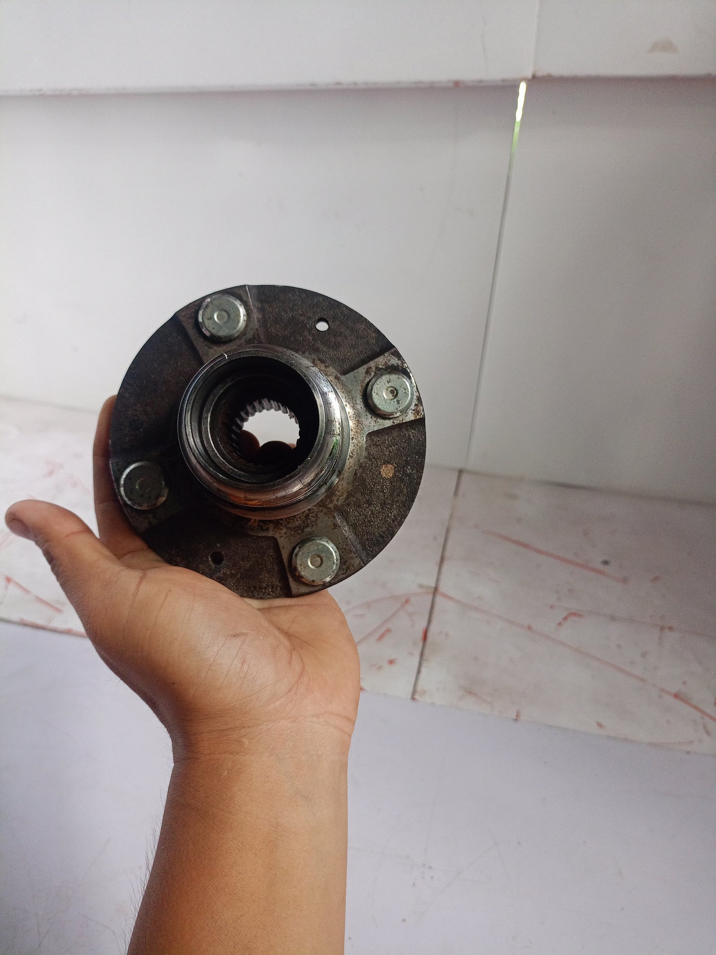 Wheel Hub | Hyundai Accent