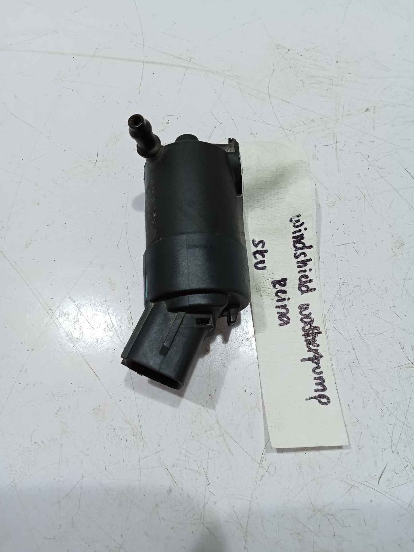 Windshield Washer Pump | Hyundai Reina