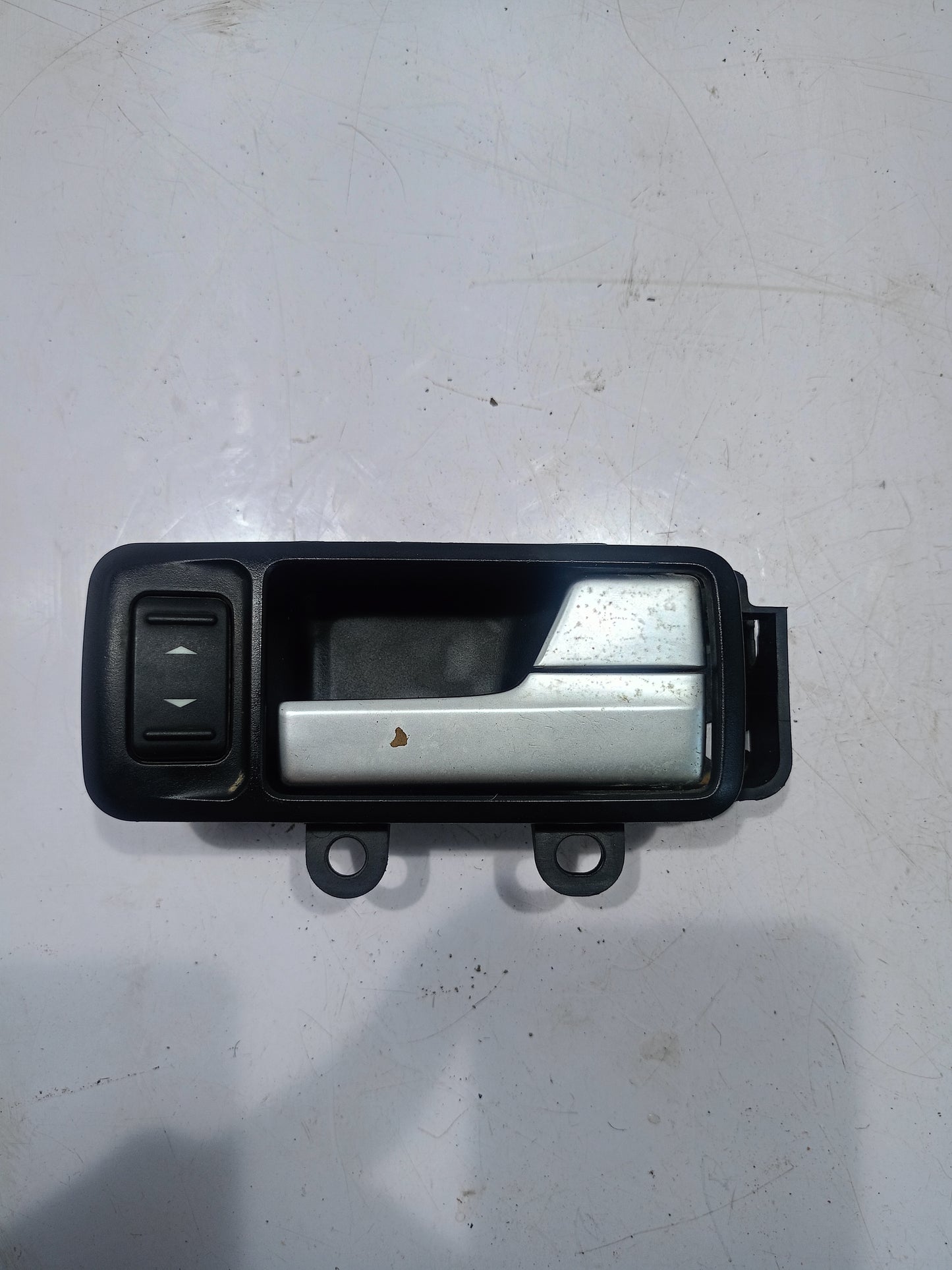 Inner Door Handle | Chevrolet Cruze