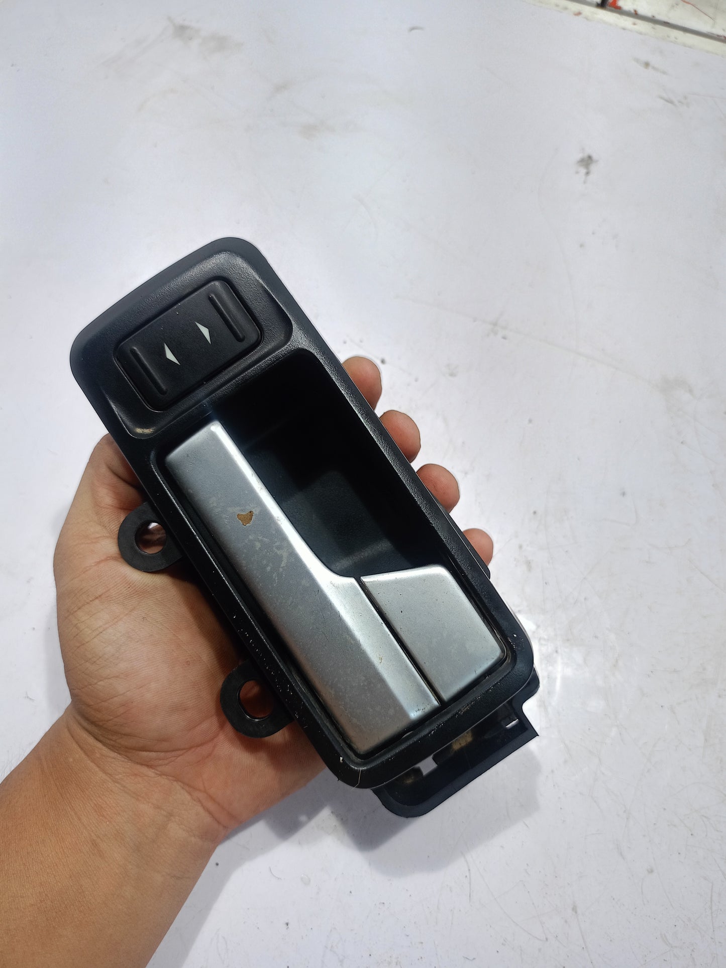 Inner Door Handle | Chevrolet Cruze