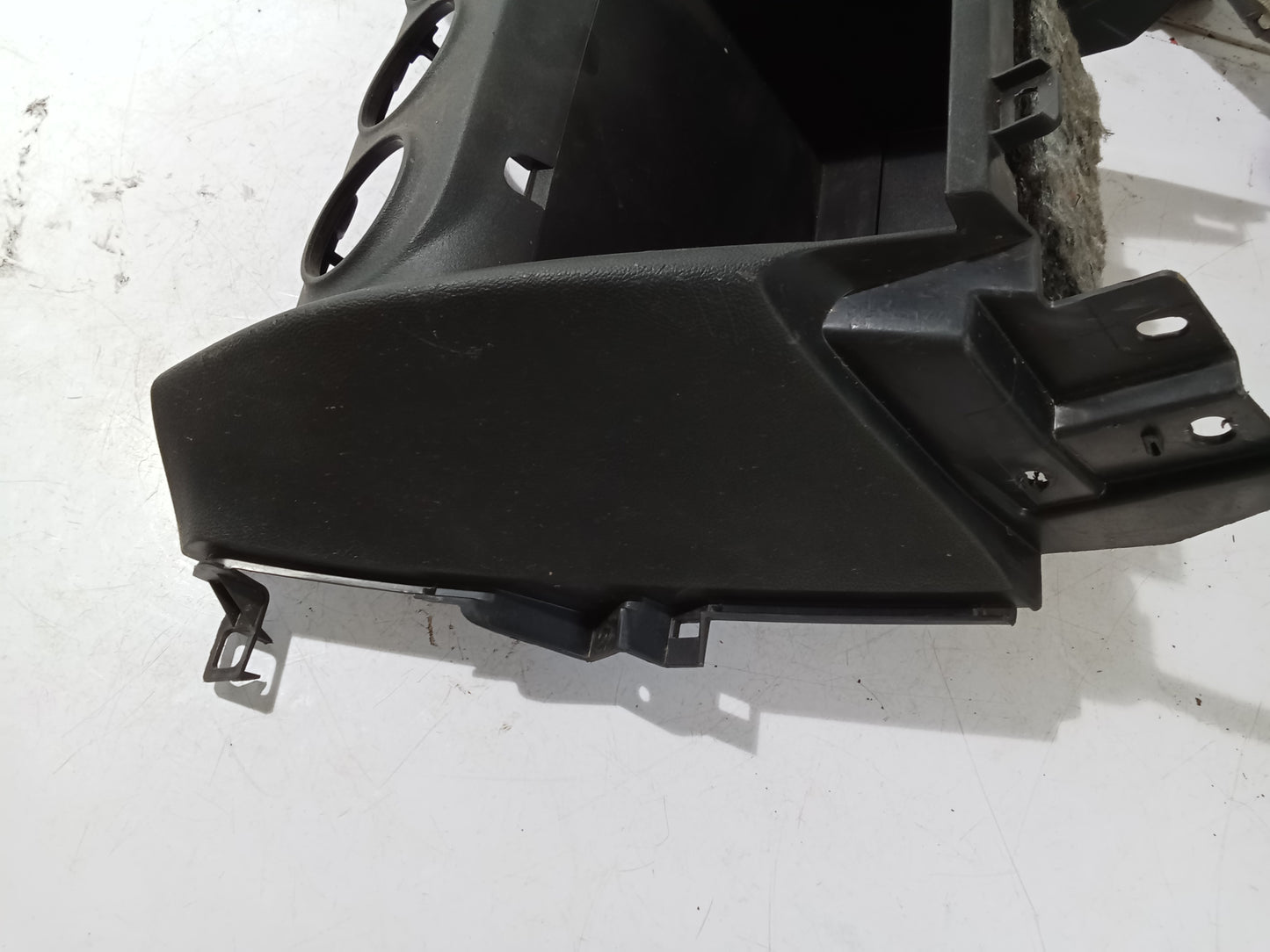 Center Frame Console | Mitsubishi Asx