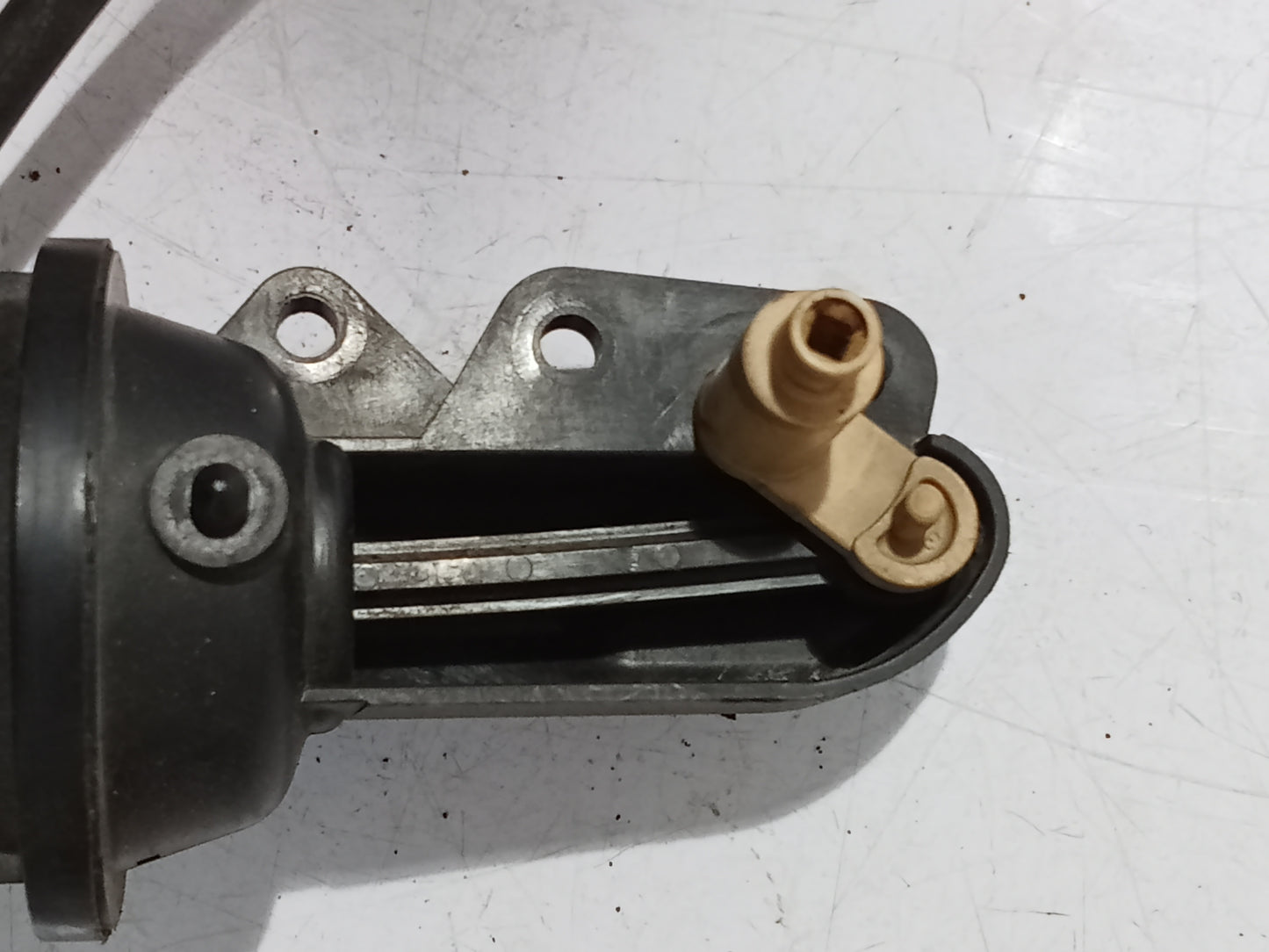 Intake Throttle Body | Ford Escape 2.3