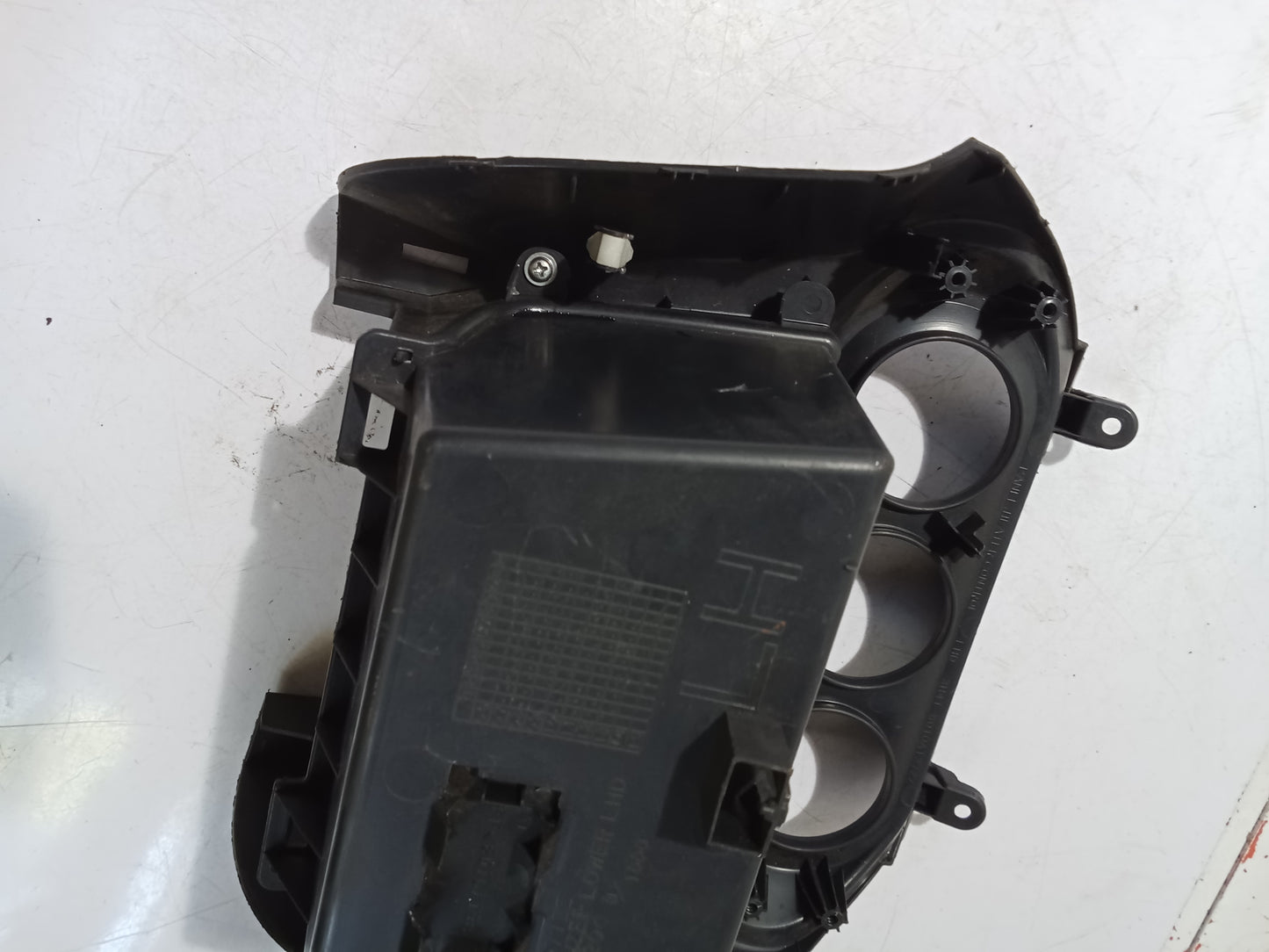 Center Frame Console | Mitsubishi Lancer Ex