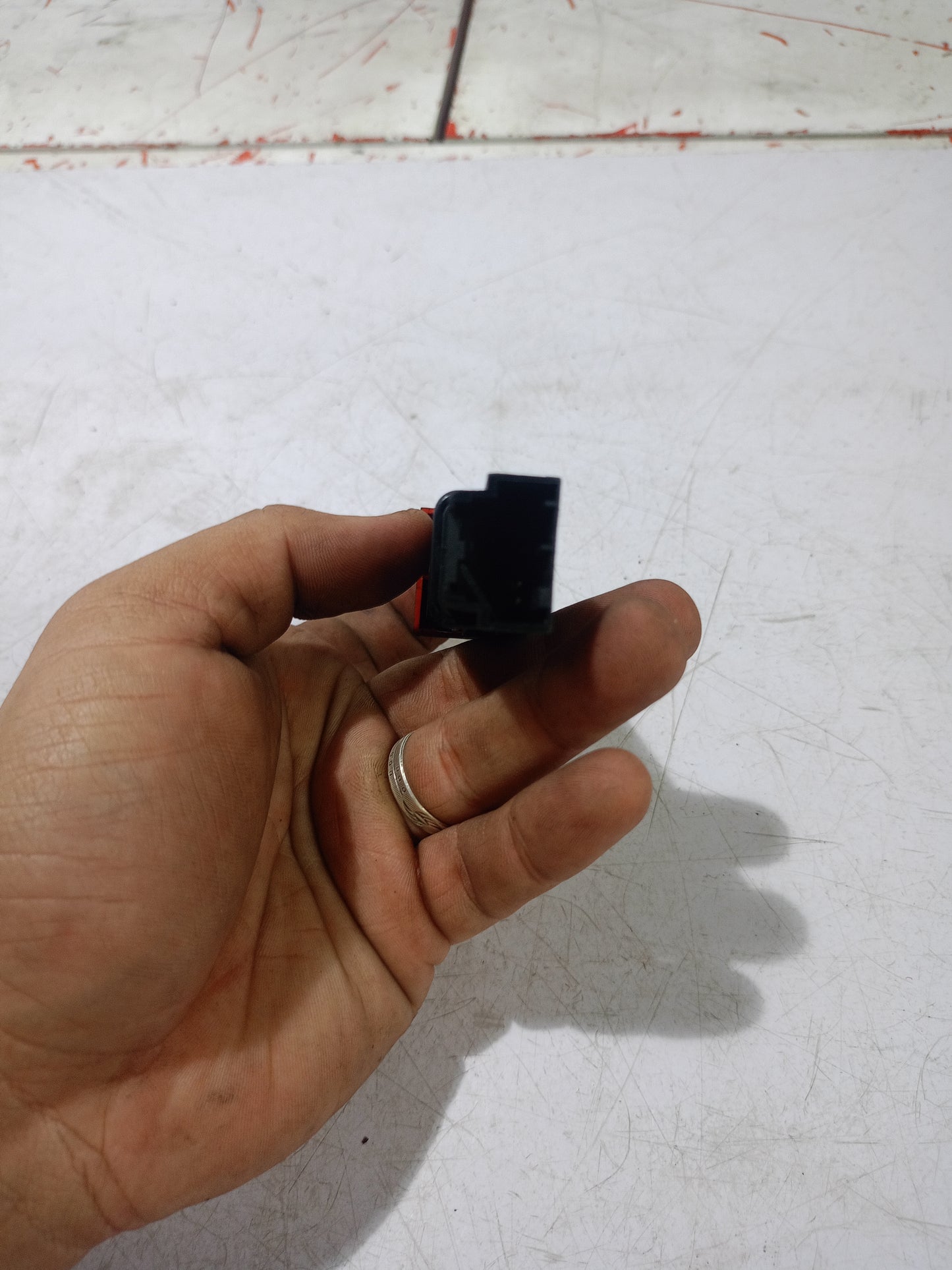 Hazzard Switch | Chevrolet Captiva Gas