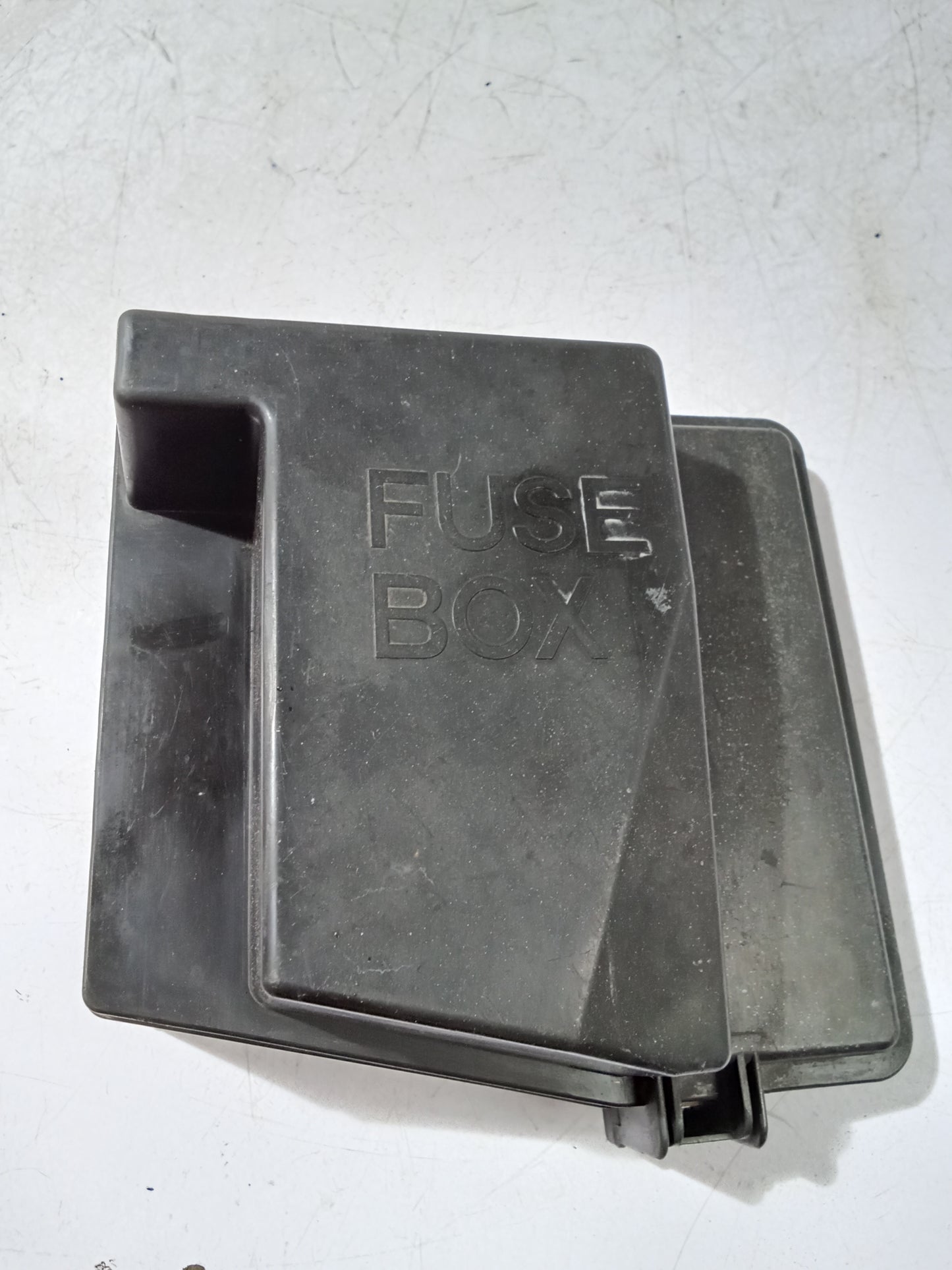 Fuse Box Cover | Ford Lynx